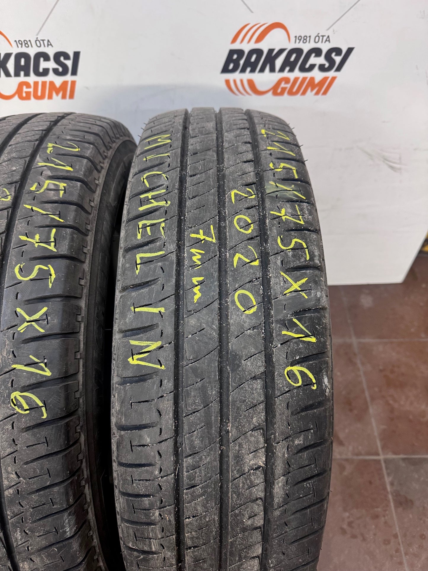 215/75R16 Michelin nyári gumi