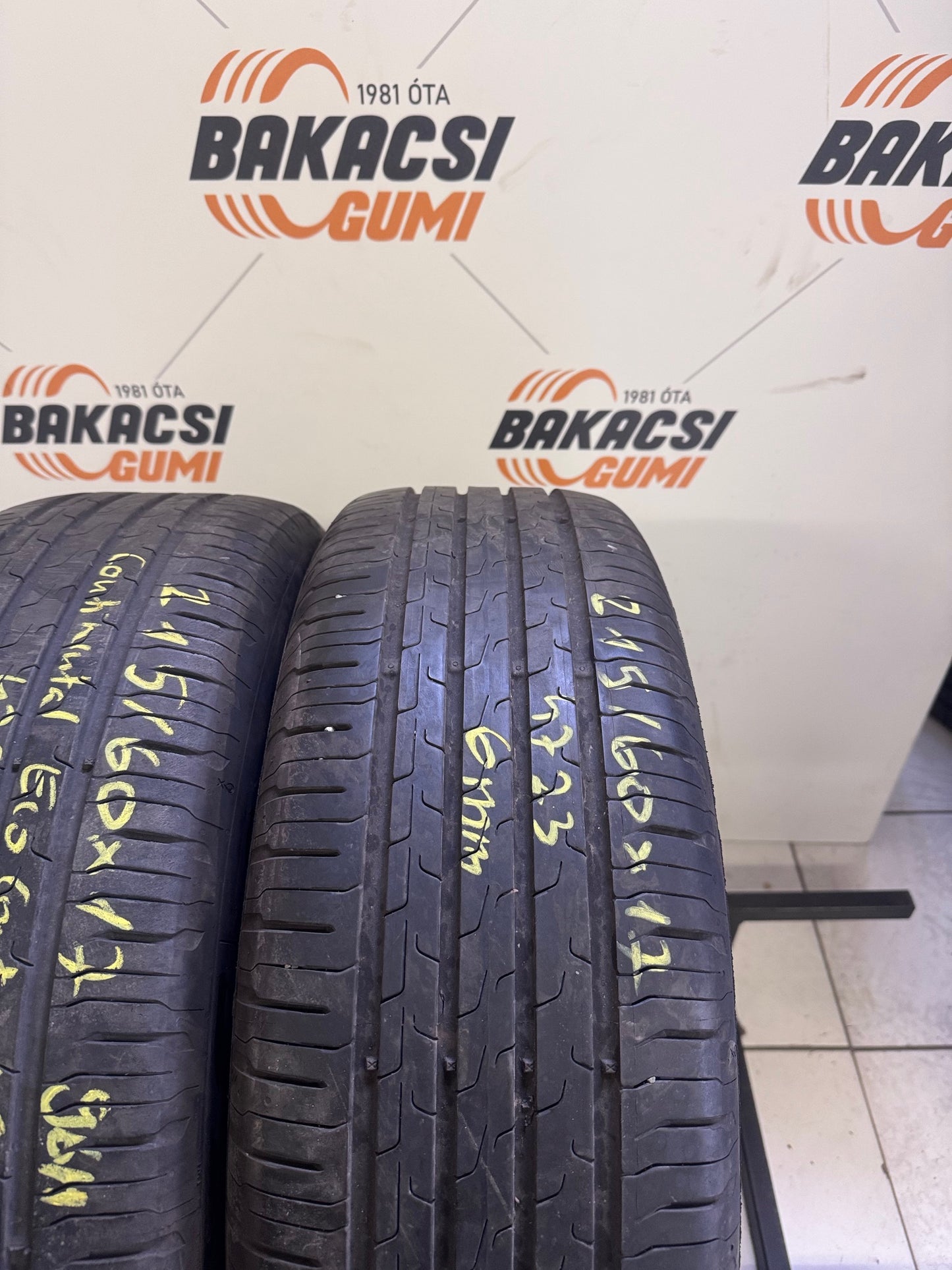 215/60R17 Continental nyári gumi eladó