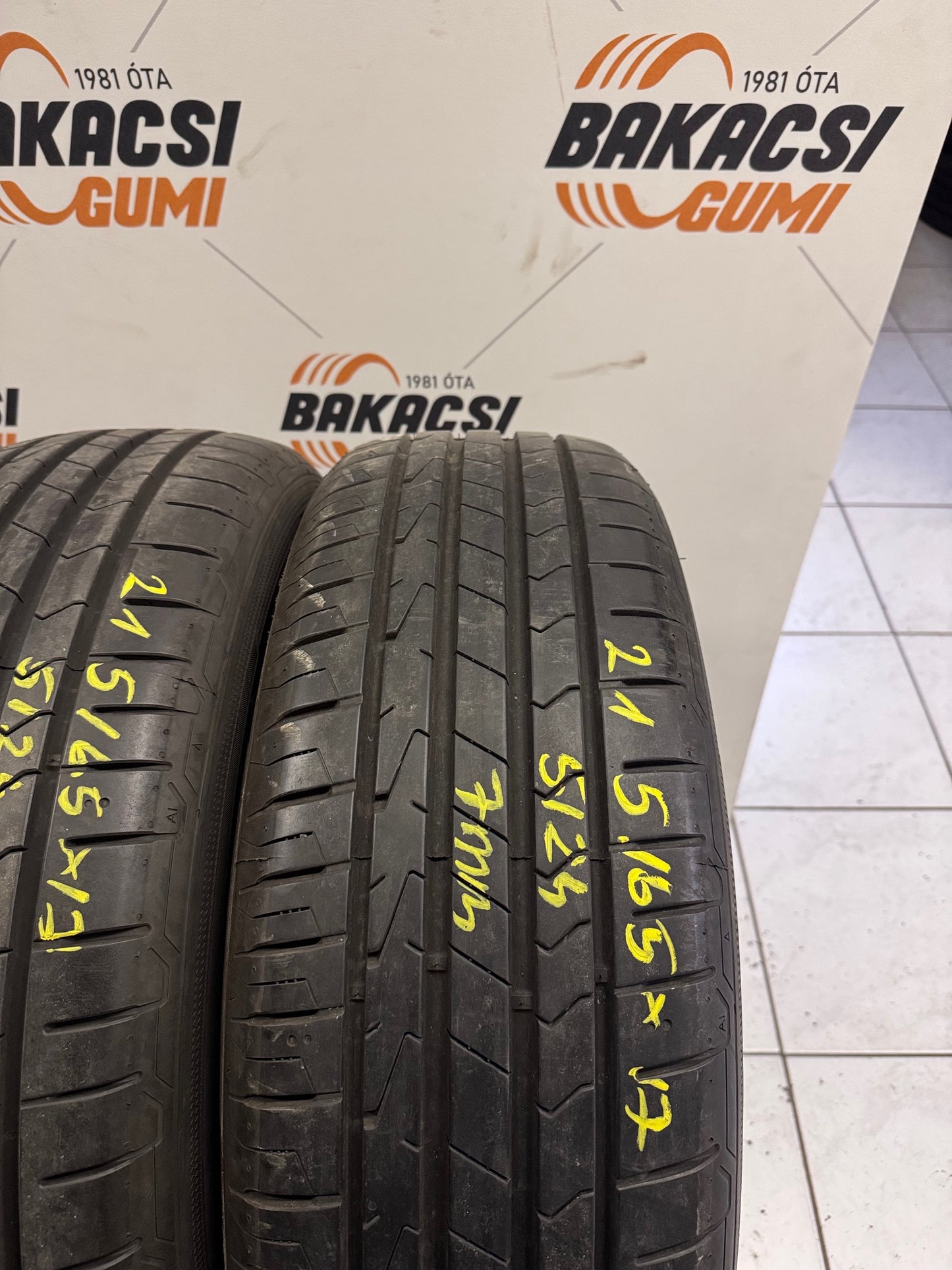 215/65R17 Hankook nyári gumi