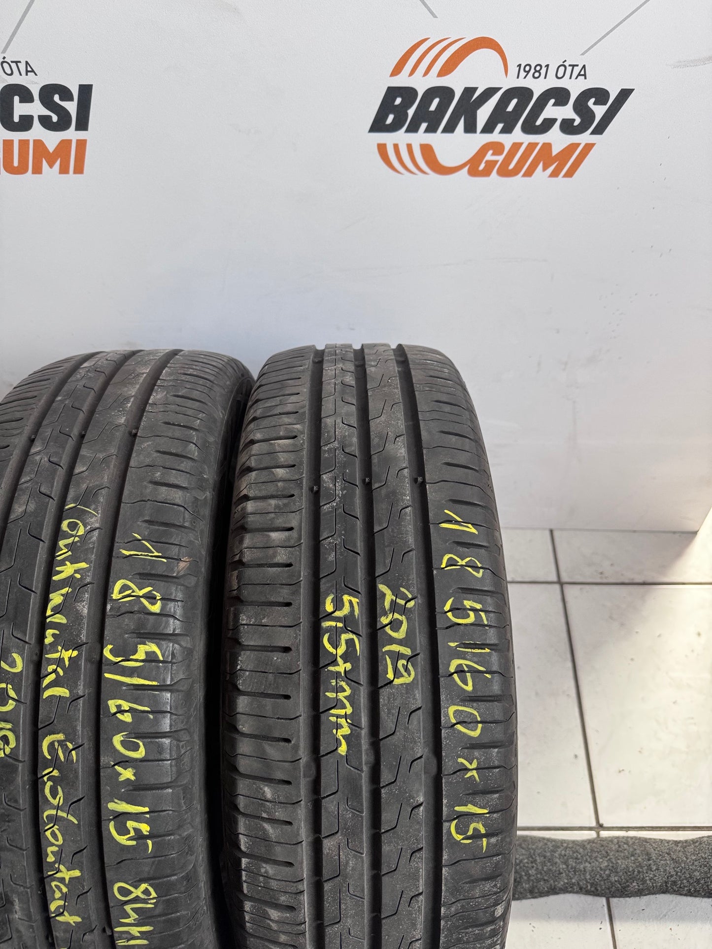 185/60R15 Continental nyári gumi eladó