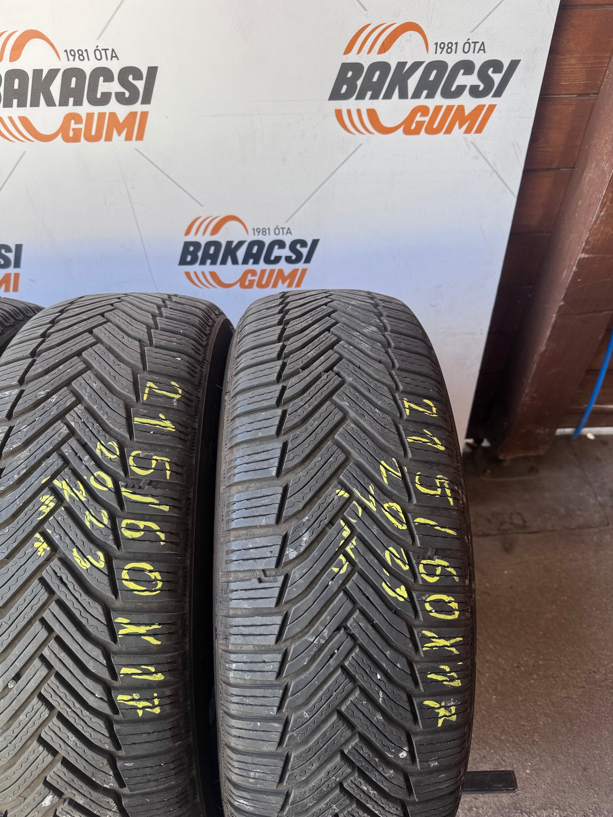 215/60R17 Michelin téli gumi eladó