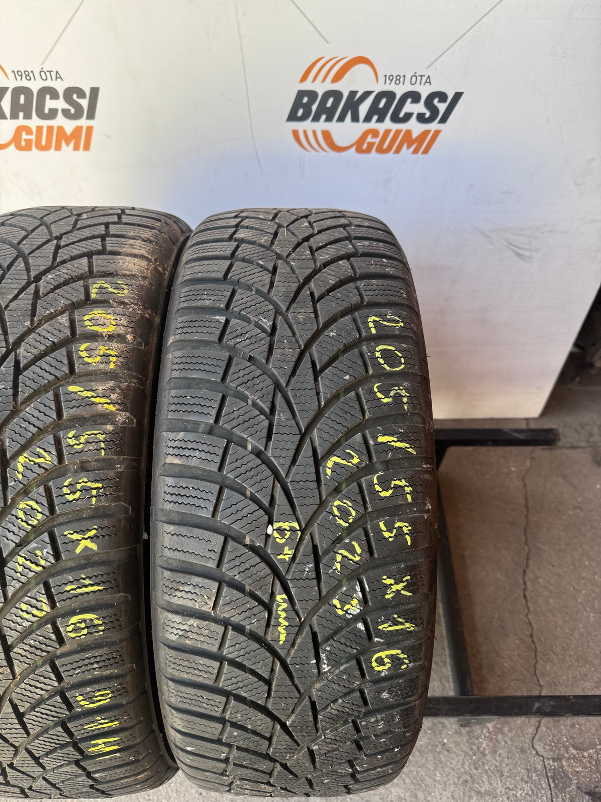 205/55R16 Toyo téli gumi eladó