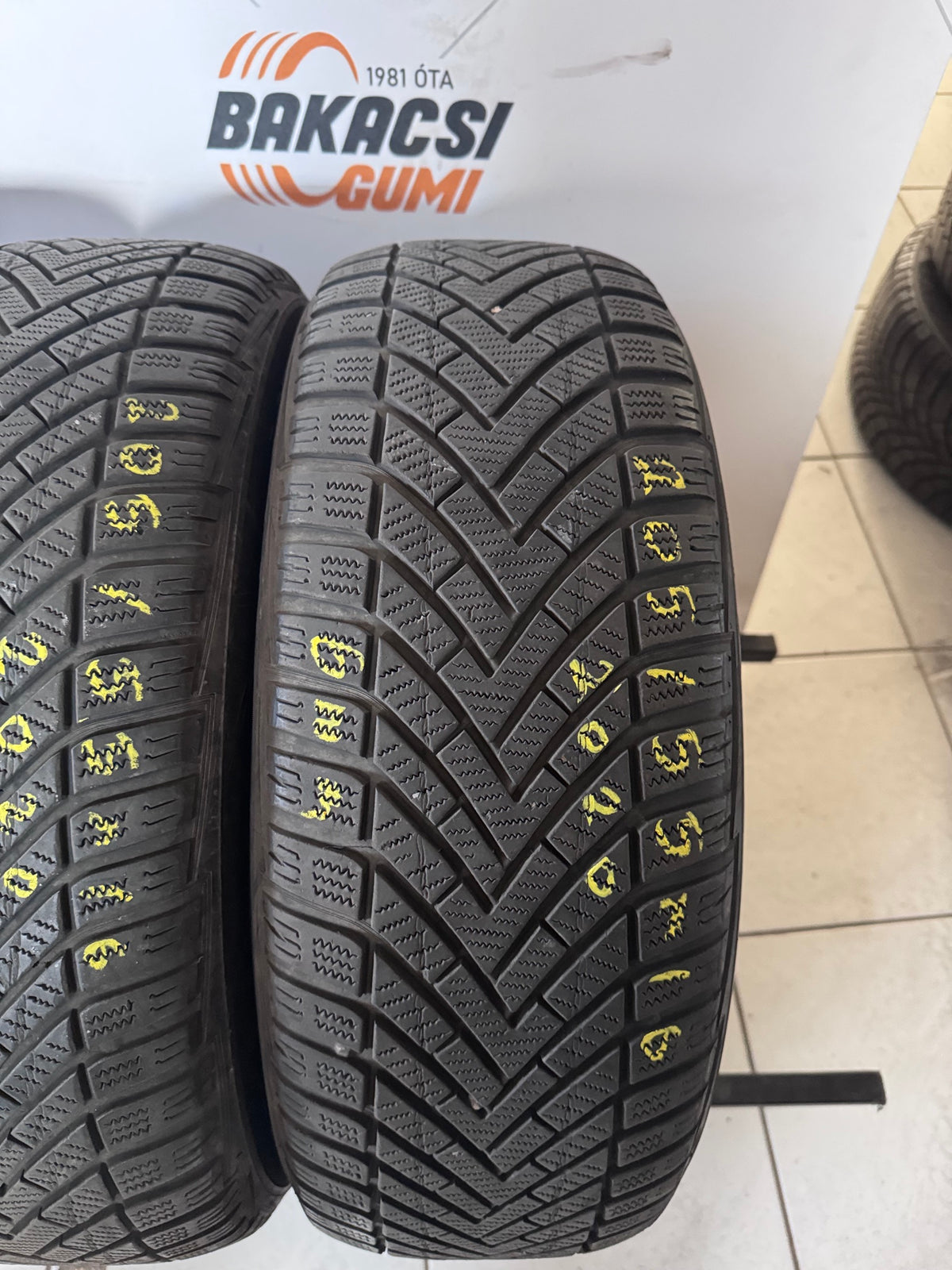 205/55R16 Vredestein téli gumi eladó