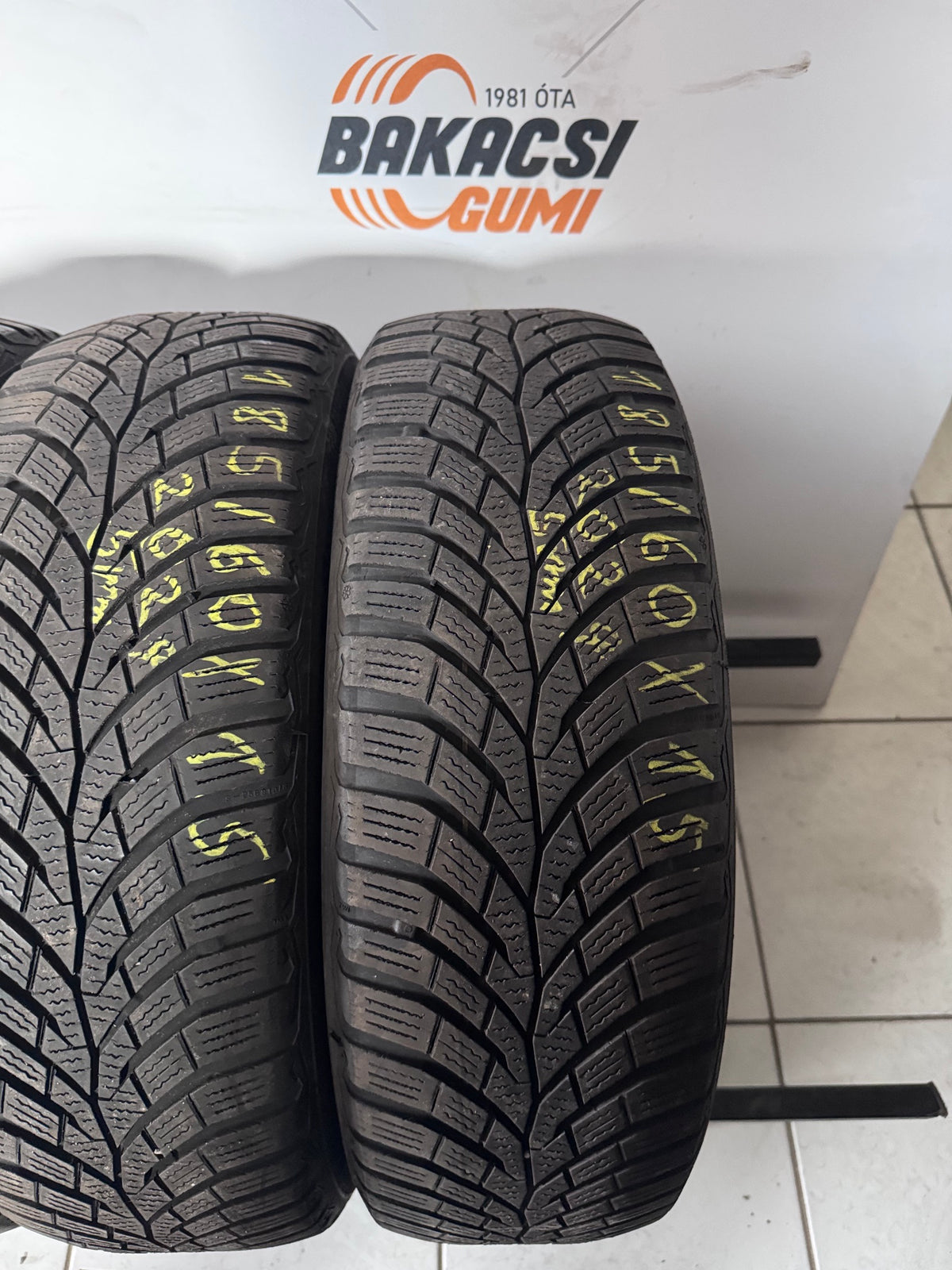 185/60R15 Continental téli gumi