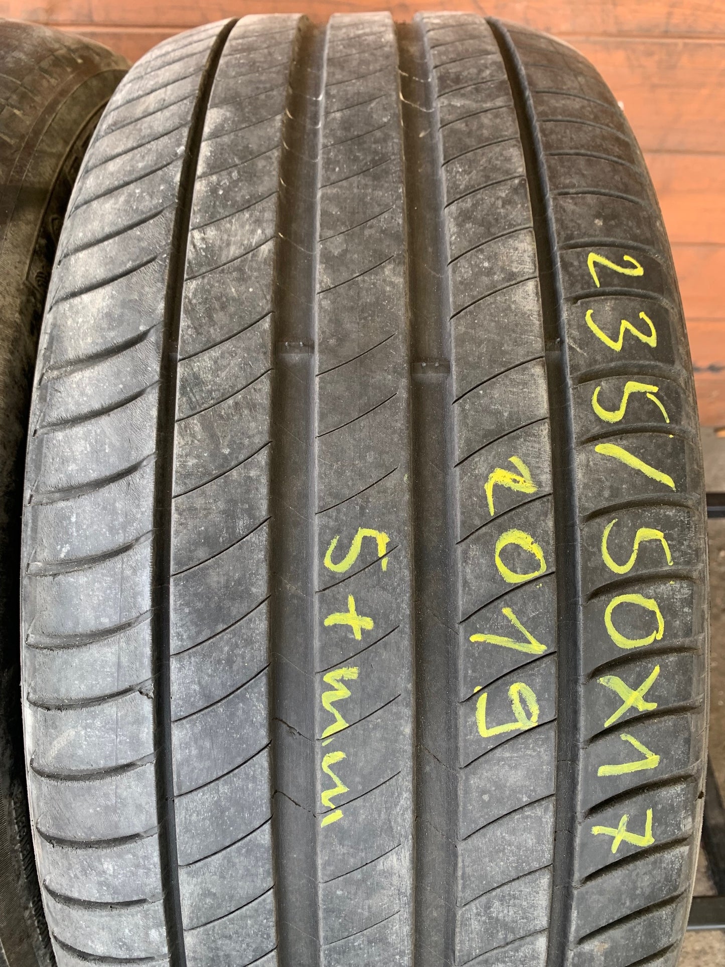 235/50R17 Michelin nyári gumi
