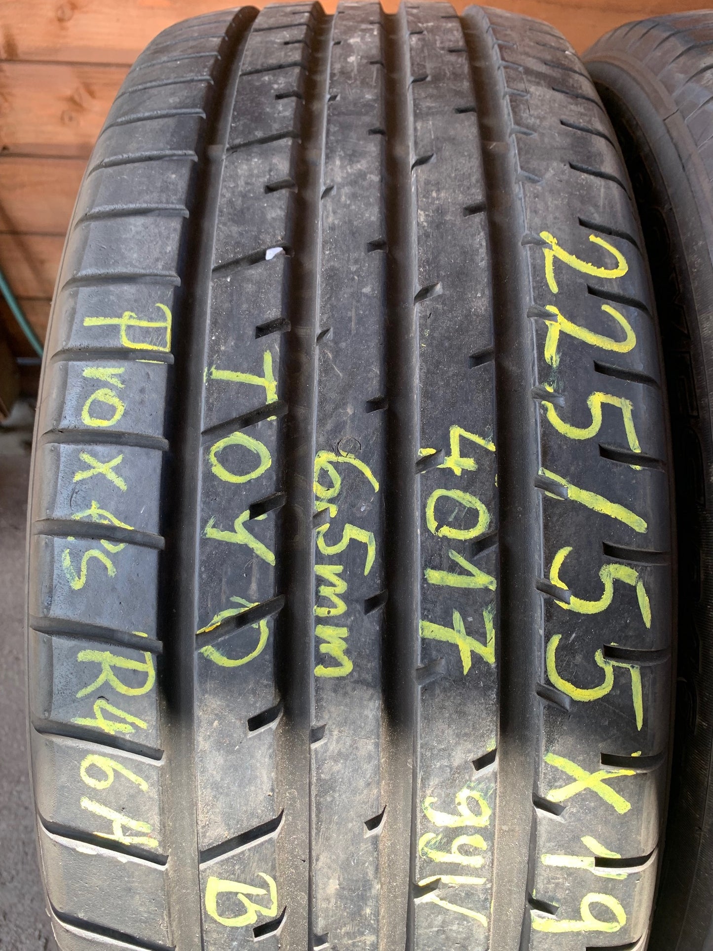 225/55R19 Toyo nyári gumi