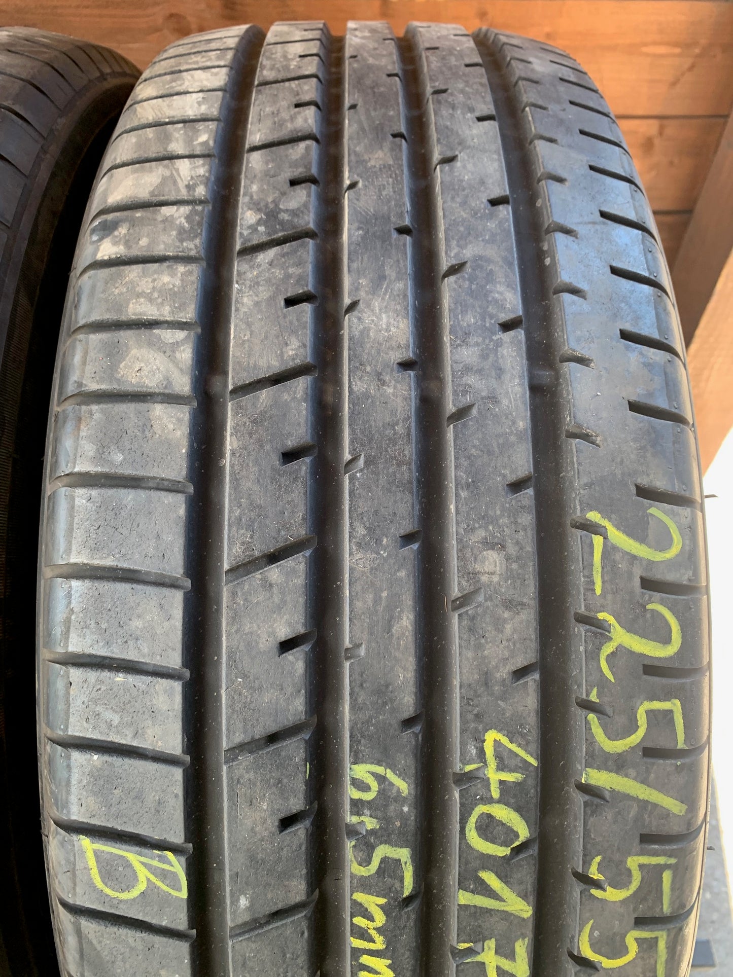 225/55R19 Toyo nyári gumi