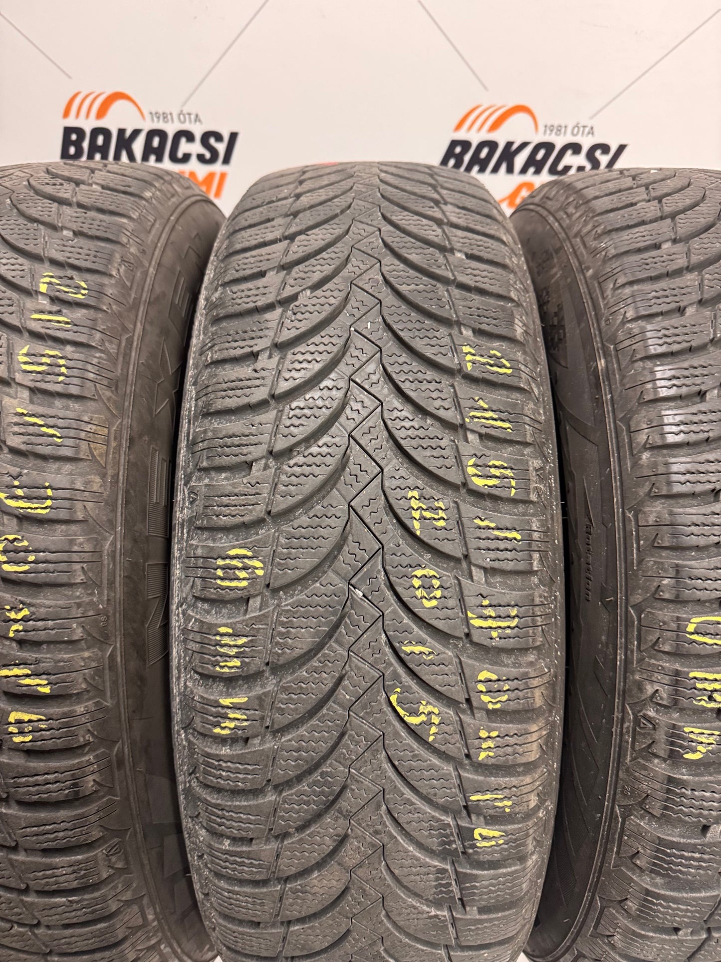 215/70R16 Nexen téli gumi eladó