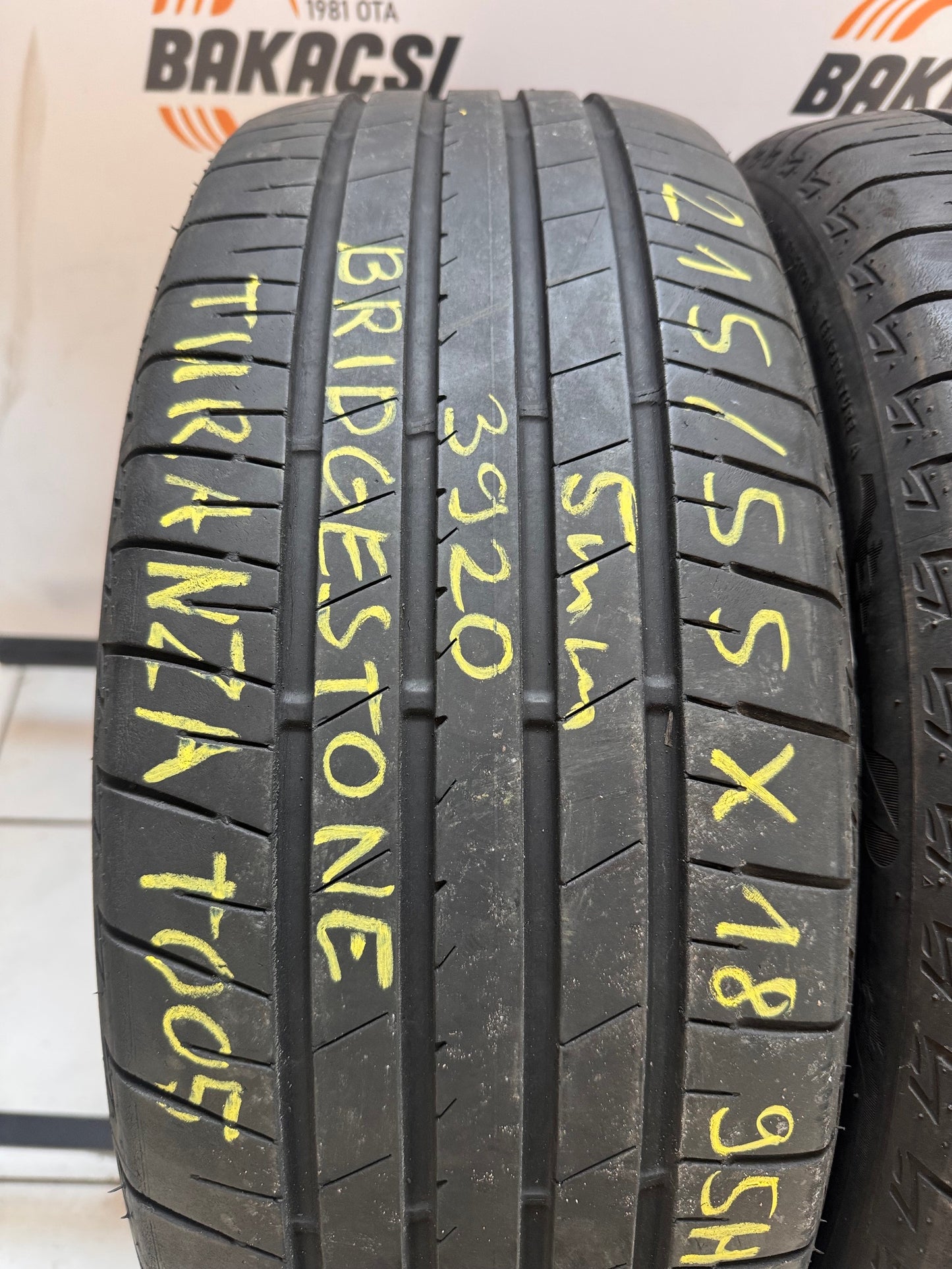 215/55R18 Bridgestone nyári gumi