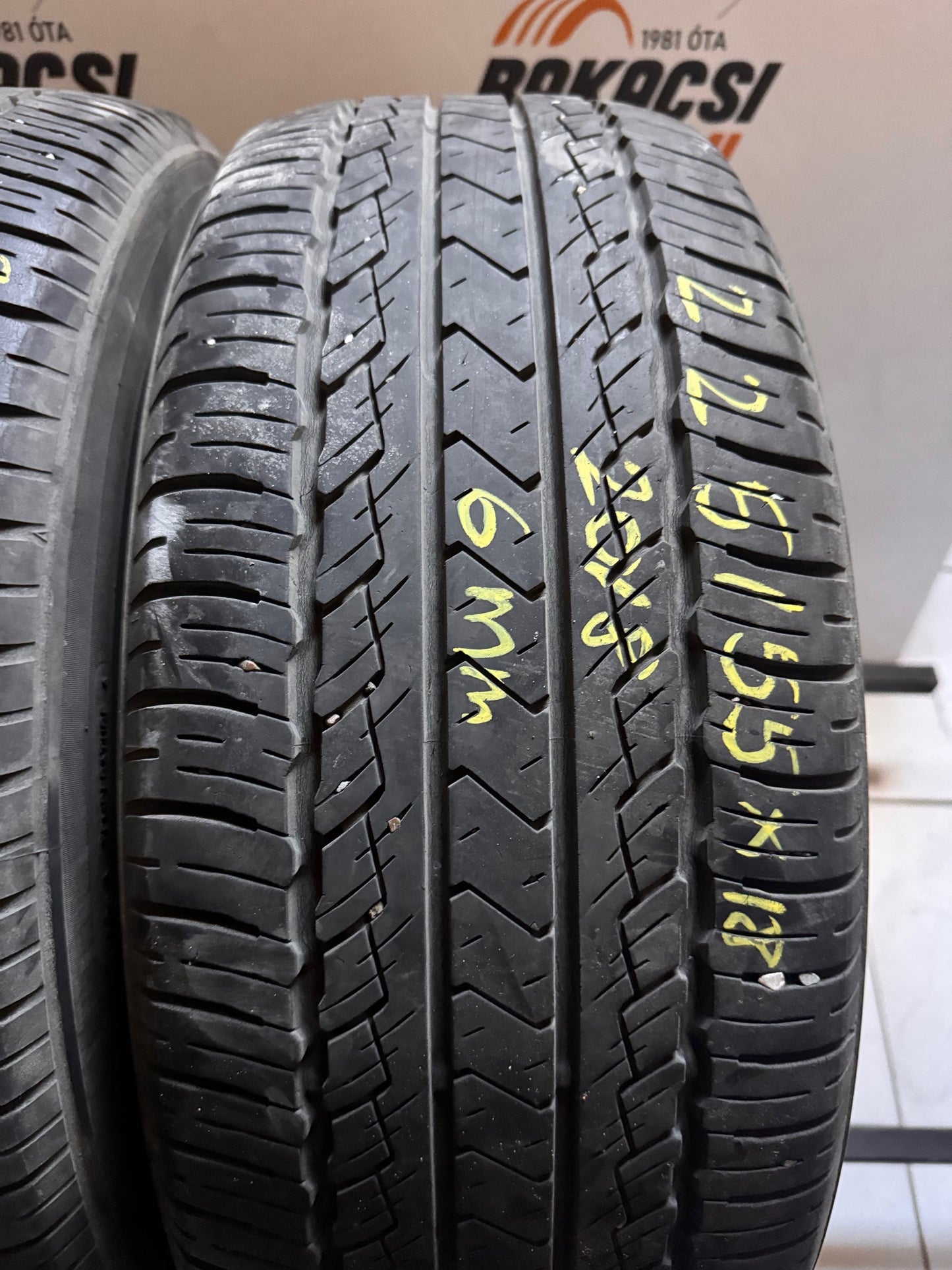 225/55R18 Toyo nyári gumi