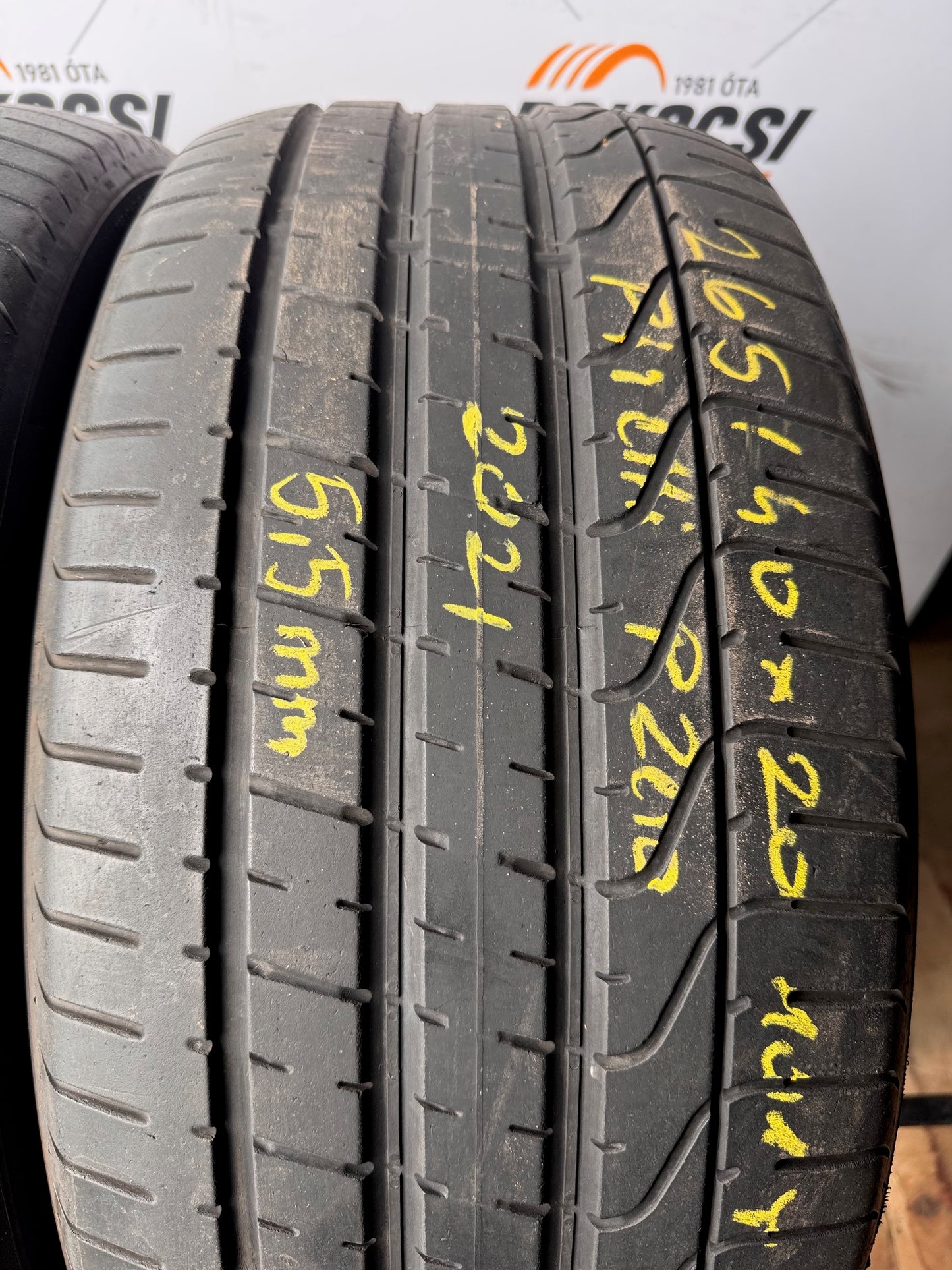 265/40R21 Pirelli nyári gumi