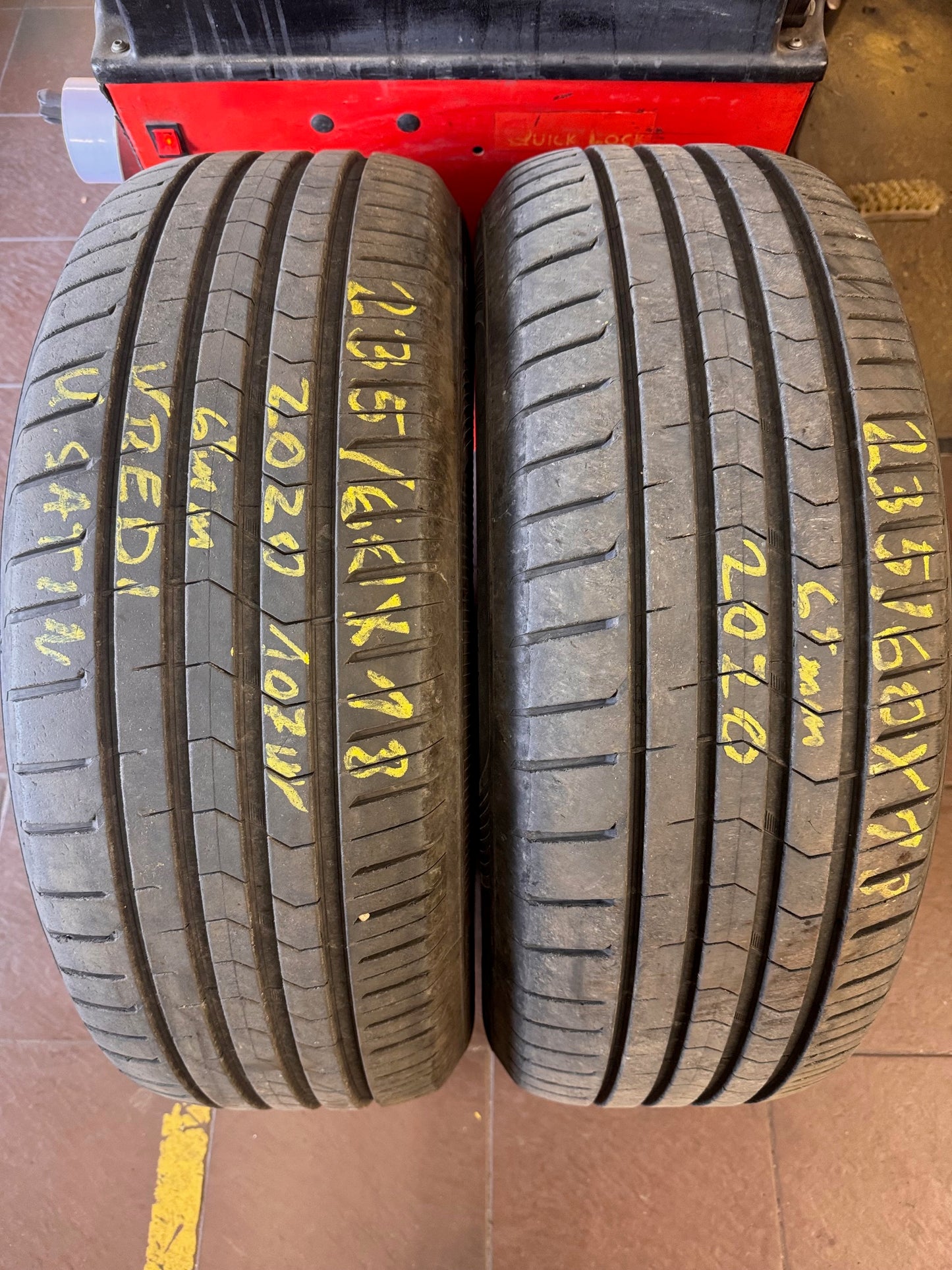 235/60R18 Vredstein nyári gumi eladó