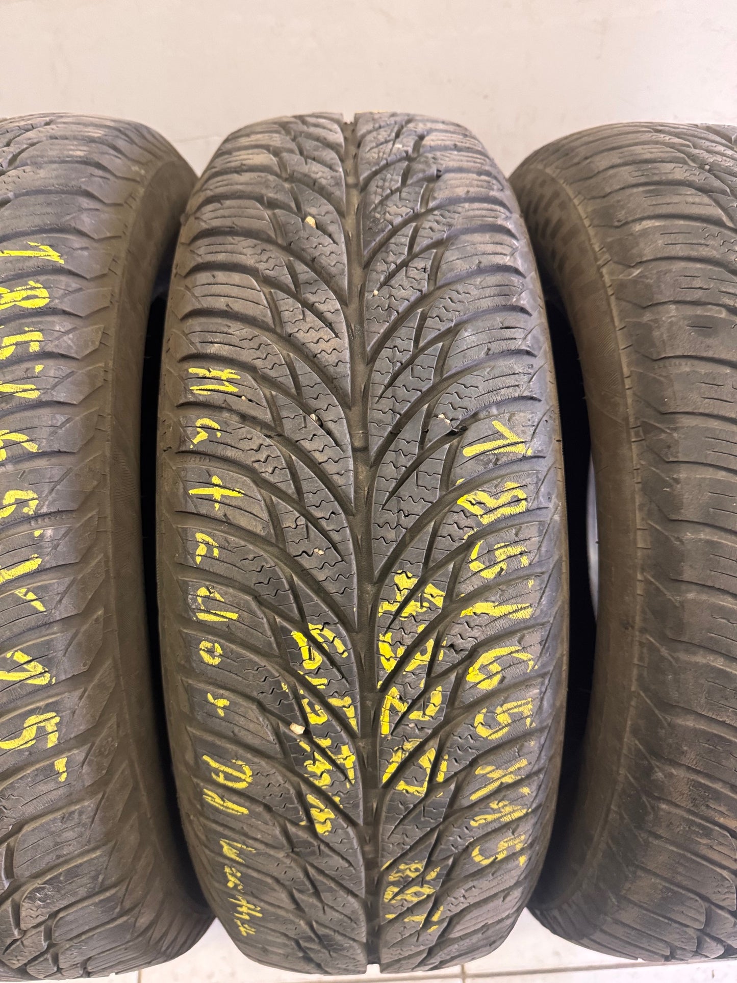 185/65R15 Matador 4évszakos gumi