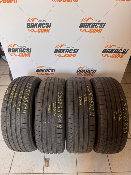 235/55R19 Bridgestone nyári gumi