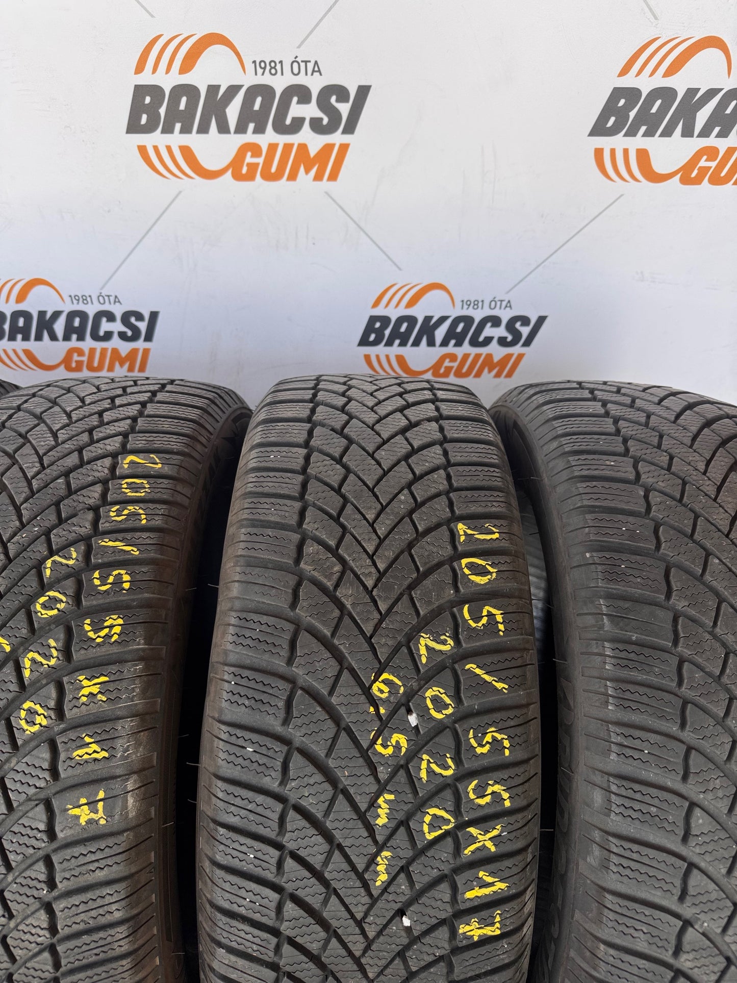 205/55R17 Bridgestone téli gumi eladó