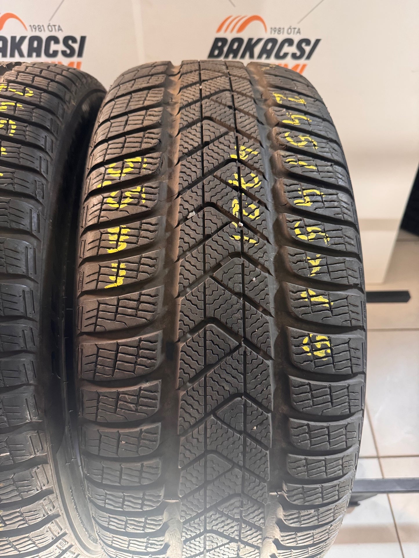 245/45R19 Pirelli téli gumi