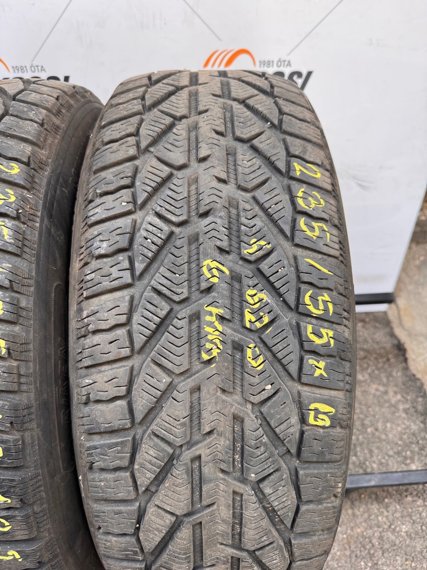 235/55R19 Riken téli gumi