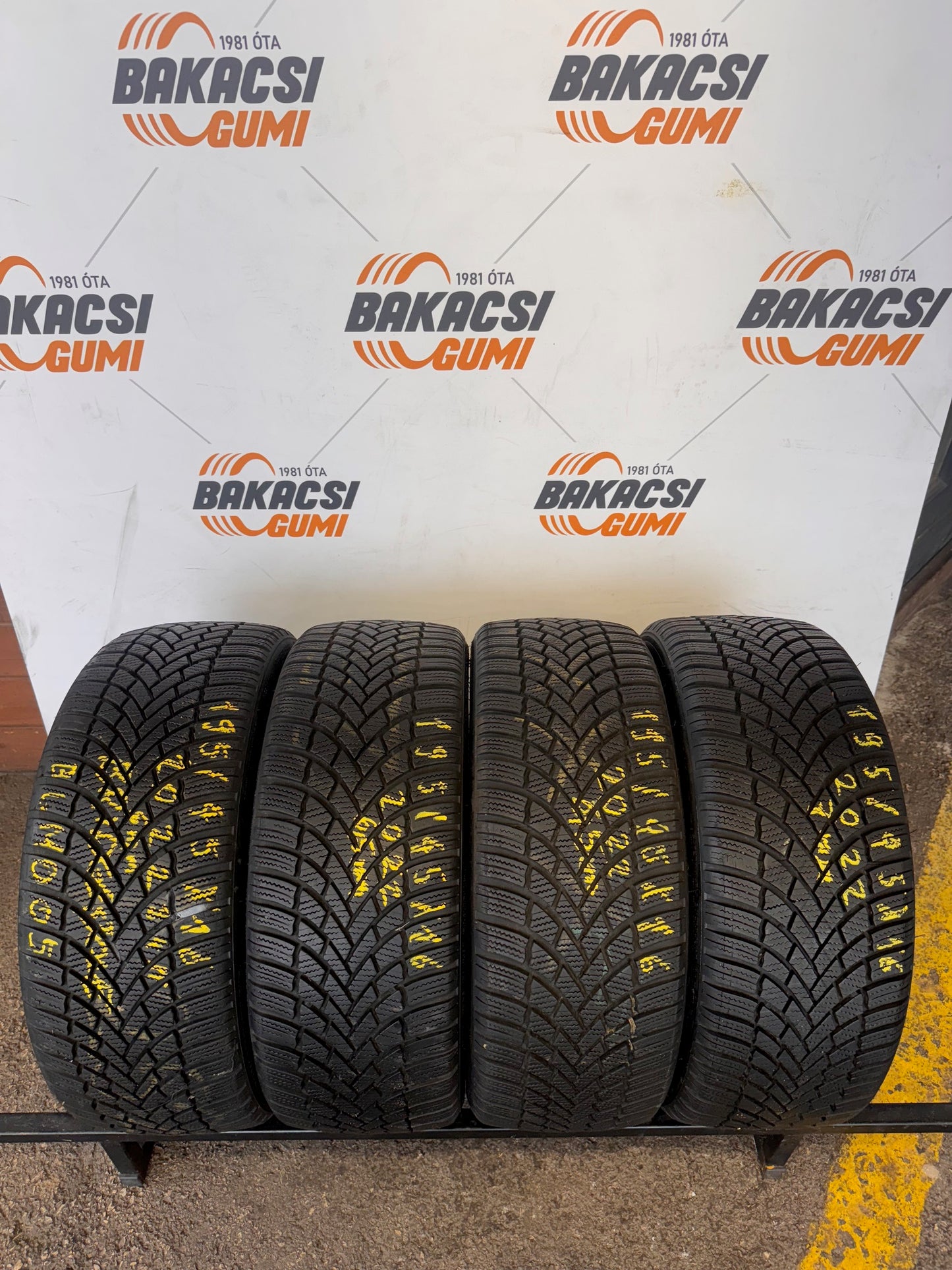 195/45R16 Bridgestone téli gumi