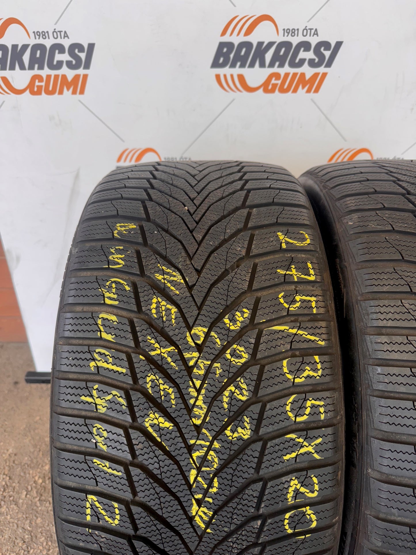 275/35R20 Nexen téli gumi