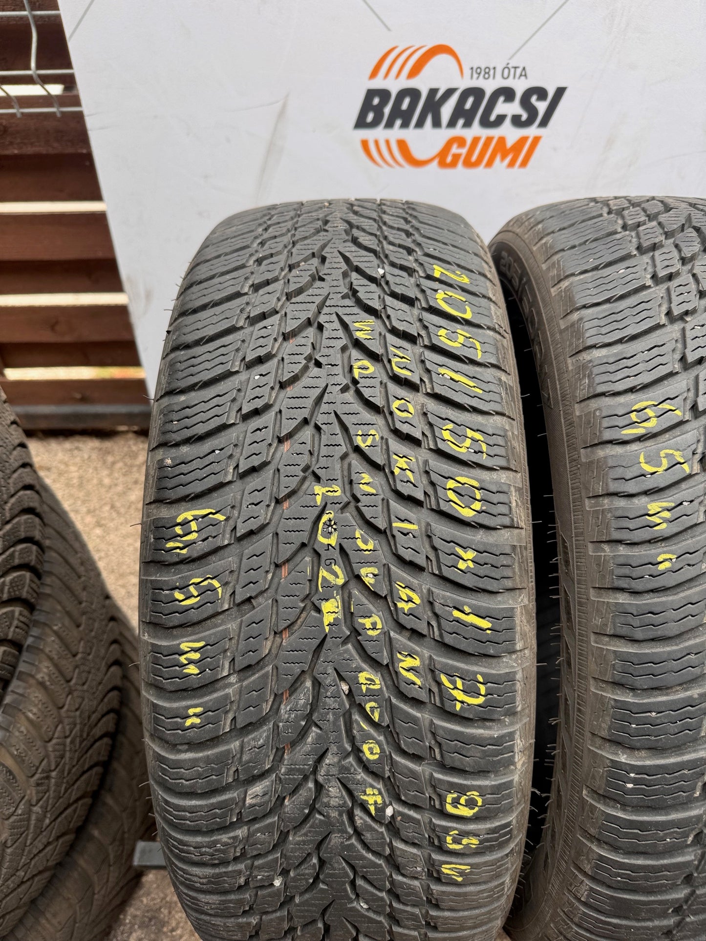 205/50R12 Nokian téli gumi