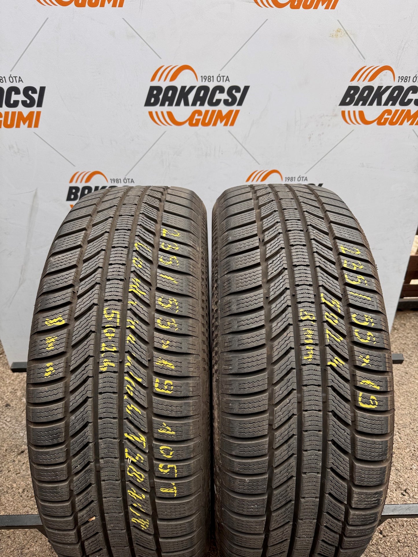 235/55R19 Continental téli gumi