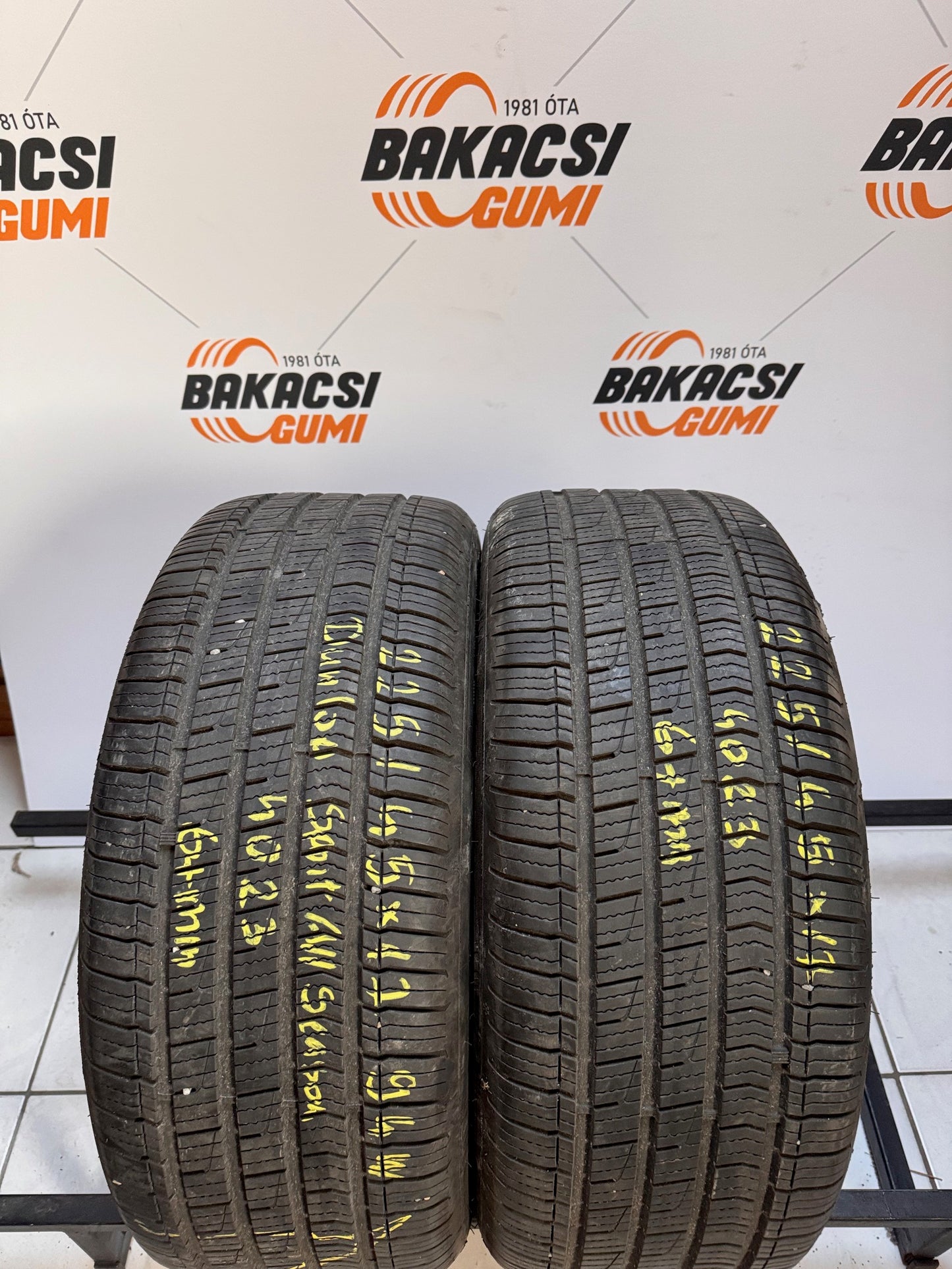 225/45R17 Dunlop 4évszakos gumi