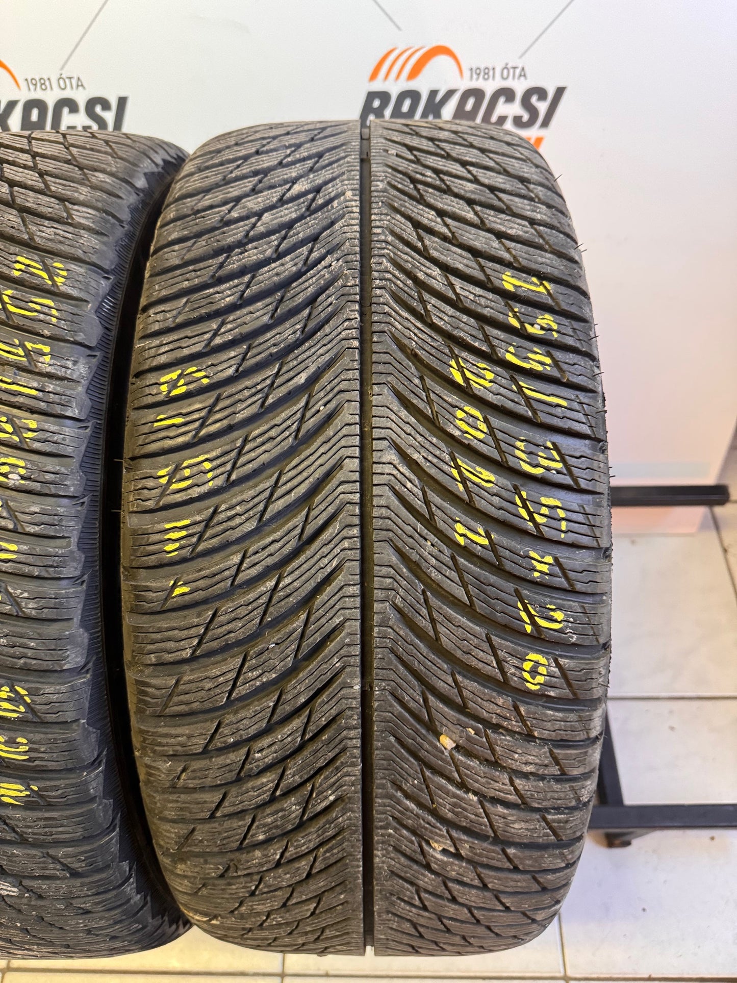 255/35R20 Michelin téli gumi