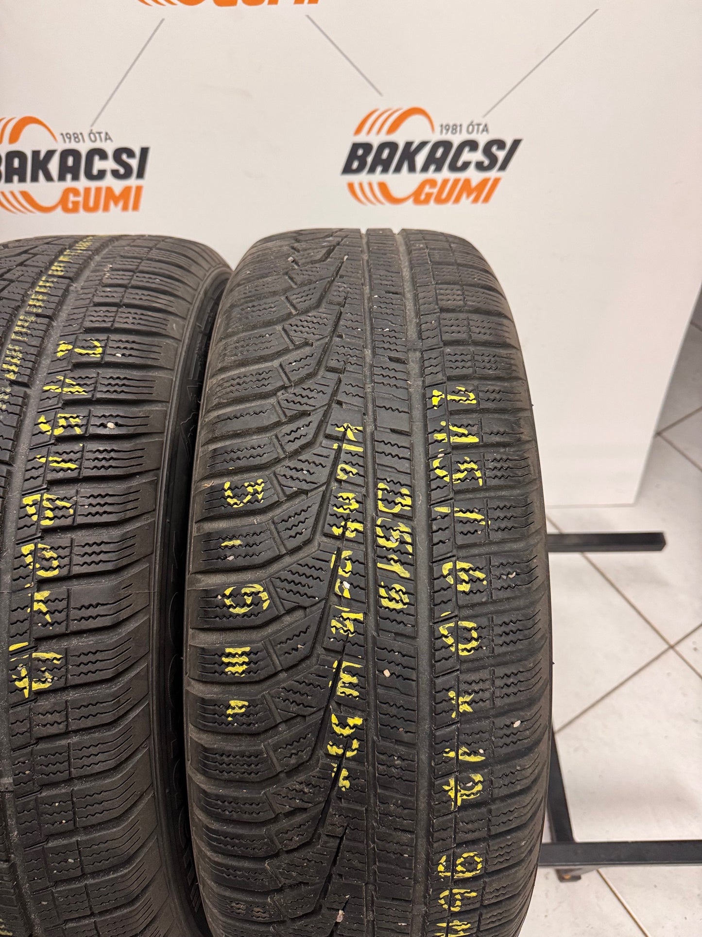 215/60R17 Hankook téli gumi