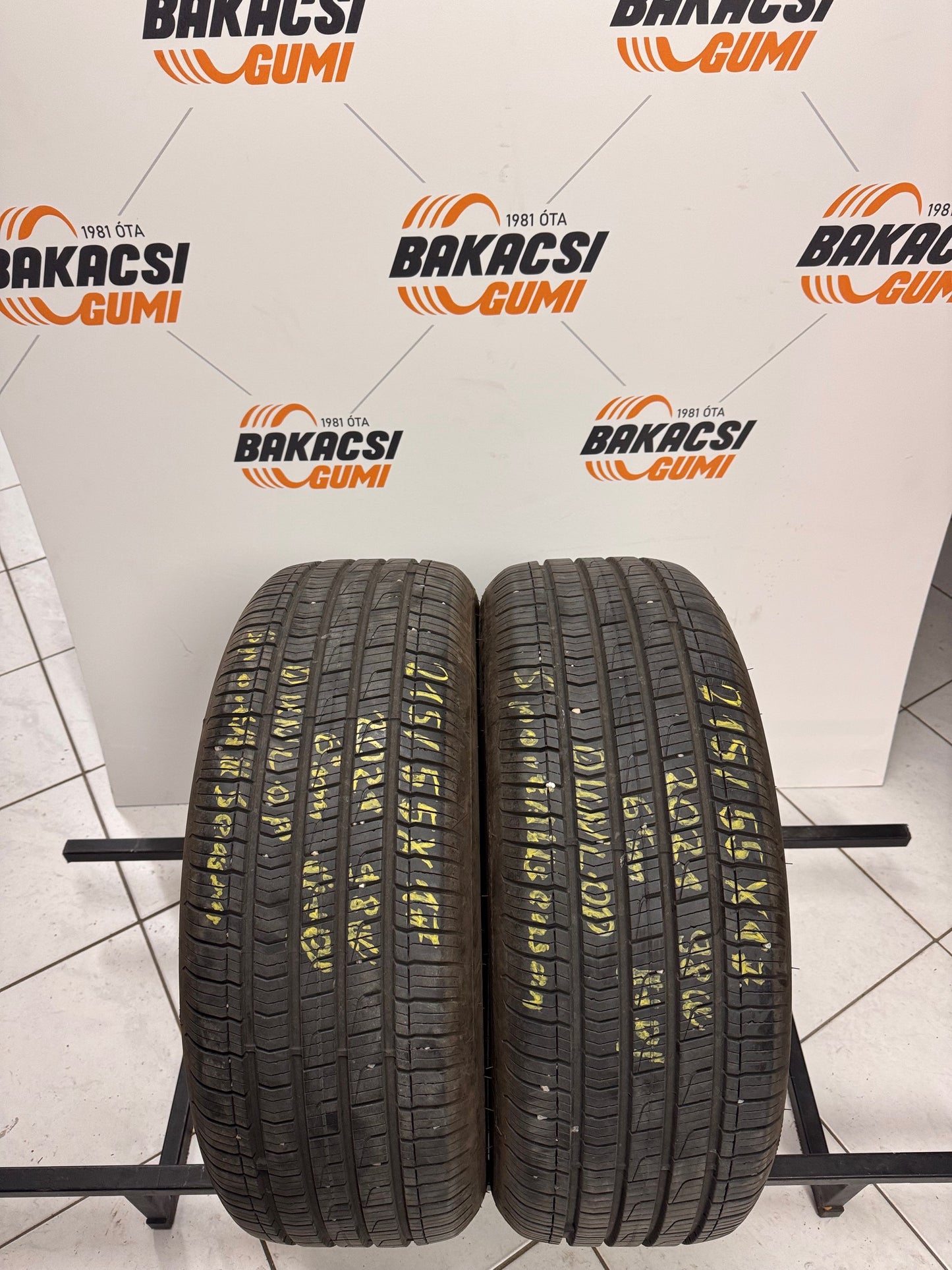 215/55R17 Dunlop 4évszakos gumi eladó