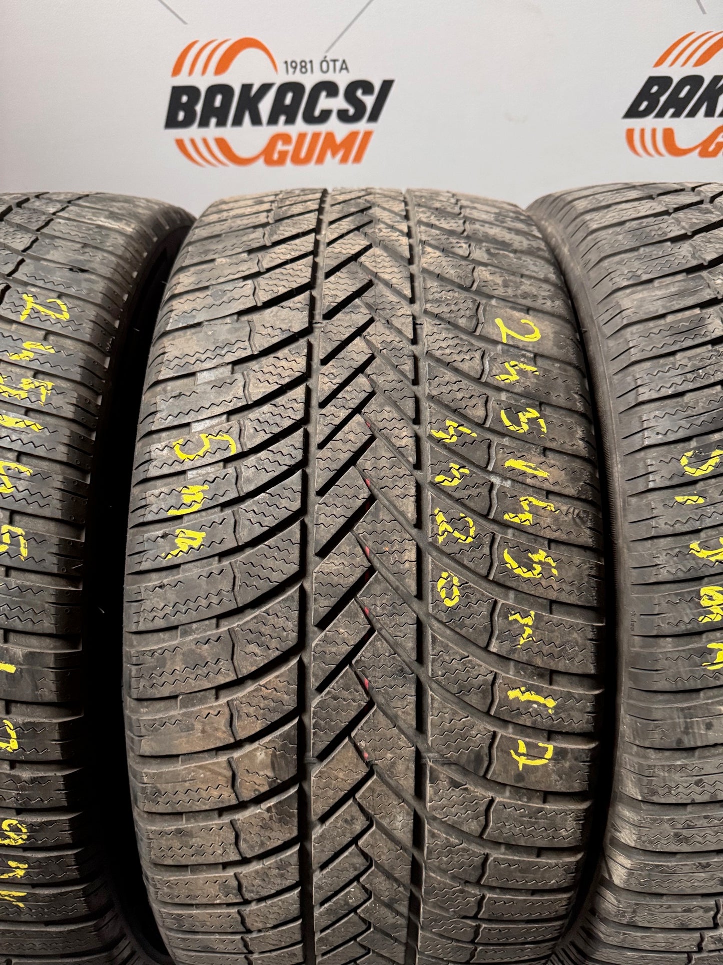 245/45R17 Bridgestone téli gumi