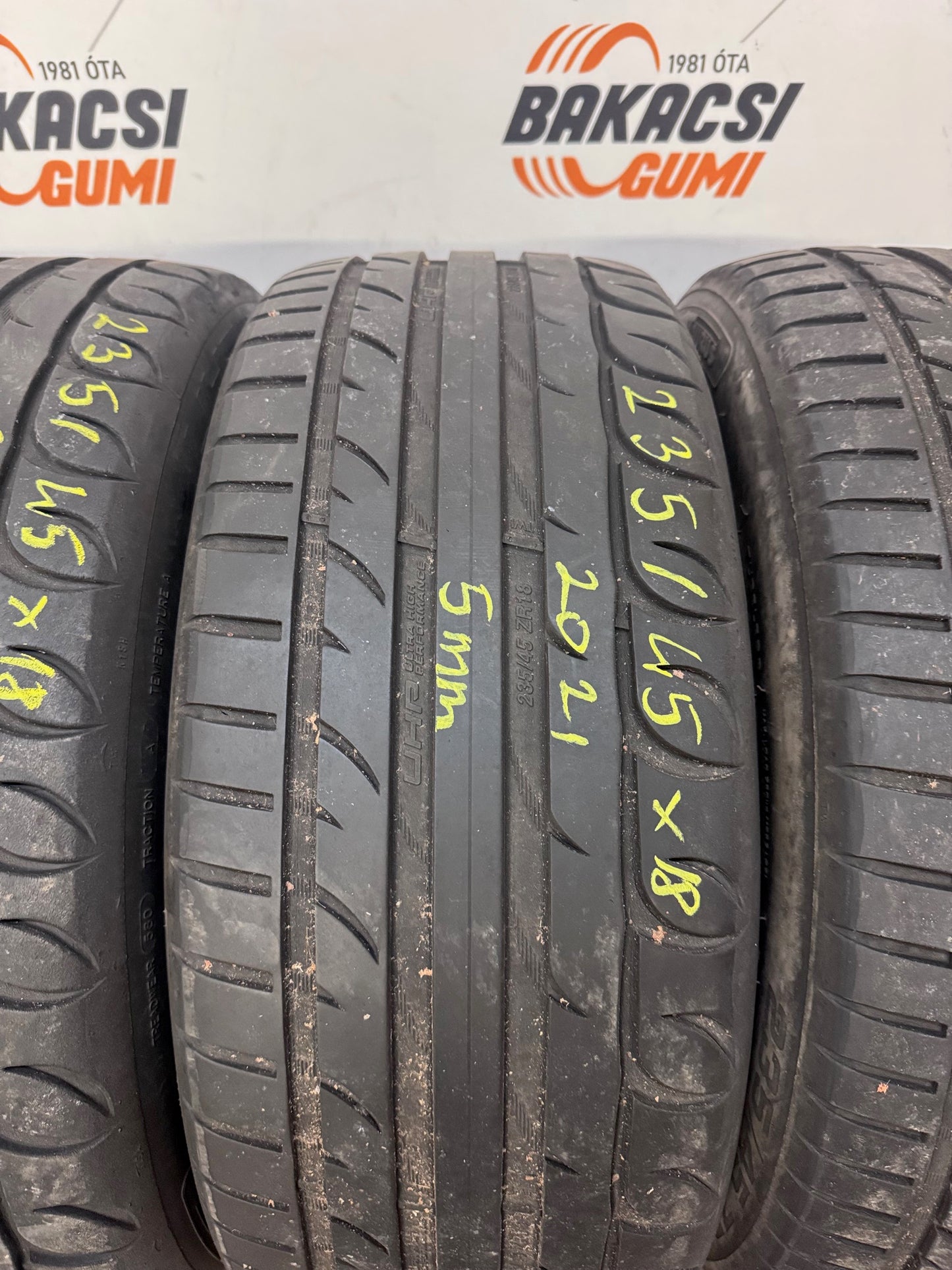 235/45R18 Taurus nyári gumi