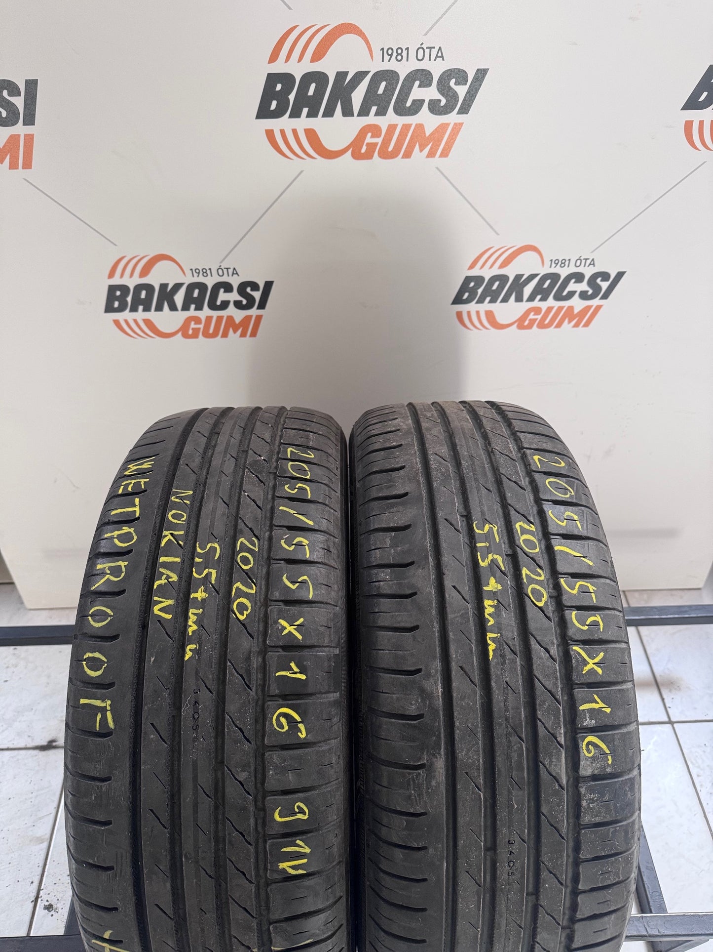 205/55R16 Nokian nyári gumi