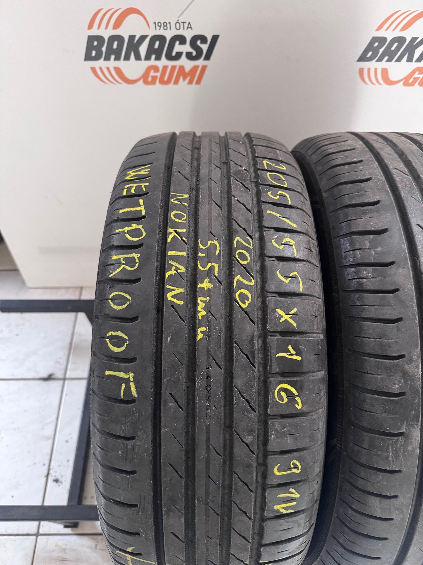 205/55R16 Nokian nyári gumi
