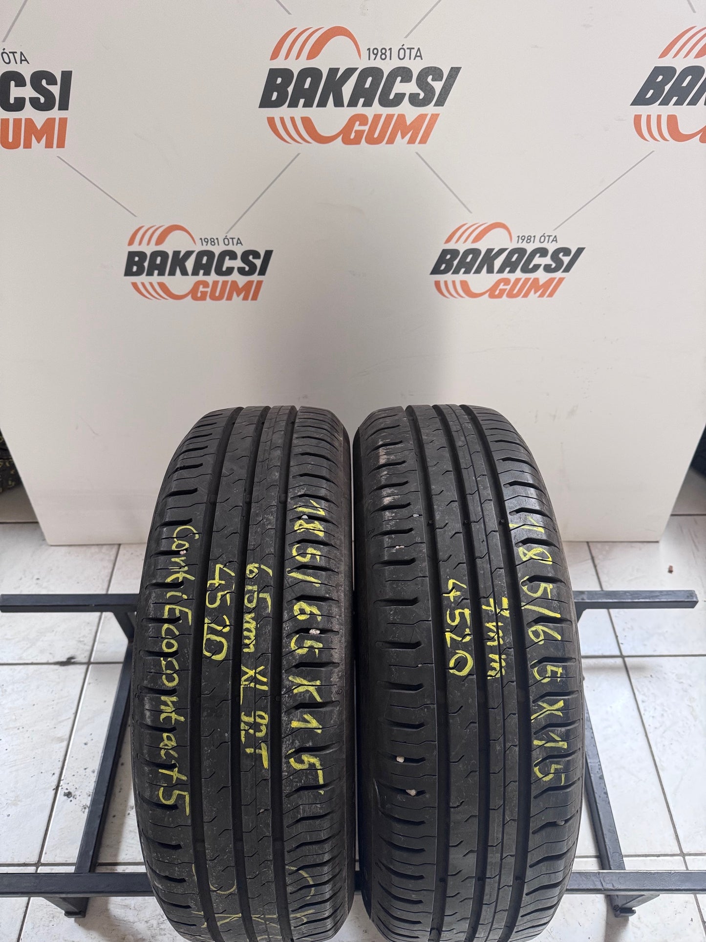 185/65R15 Continental nyári gumi eladó
