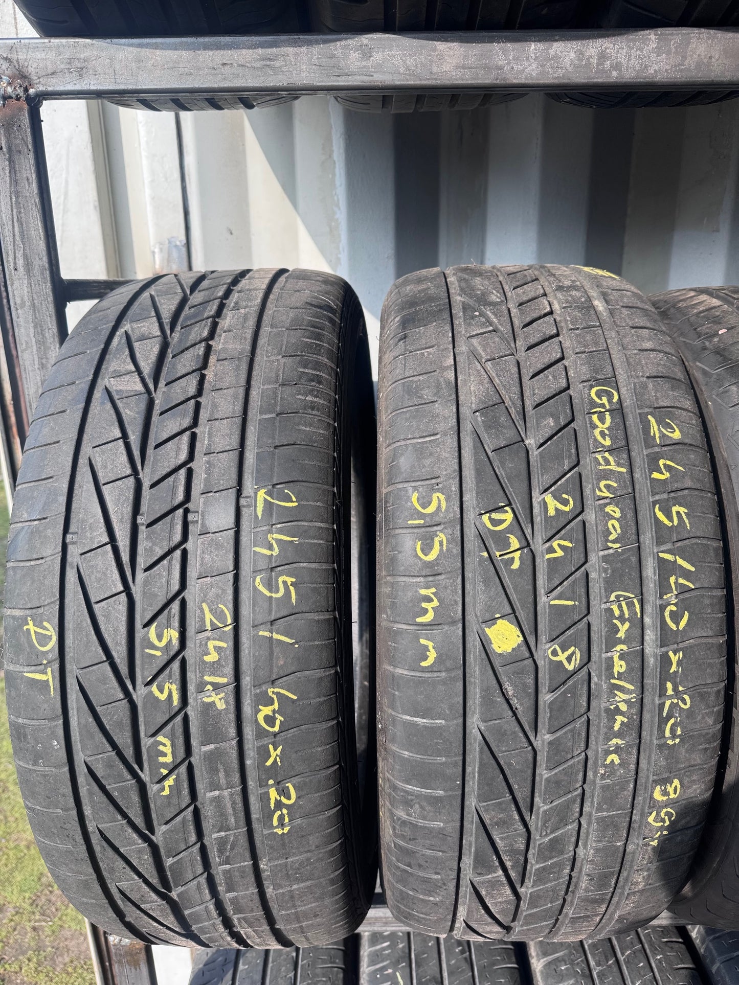 245/40R20 Goodyear nyári gumi eladó