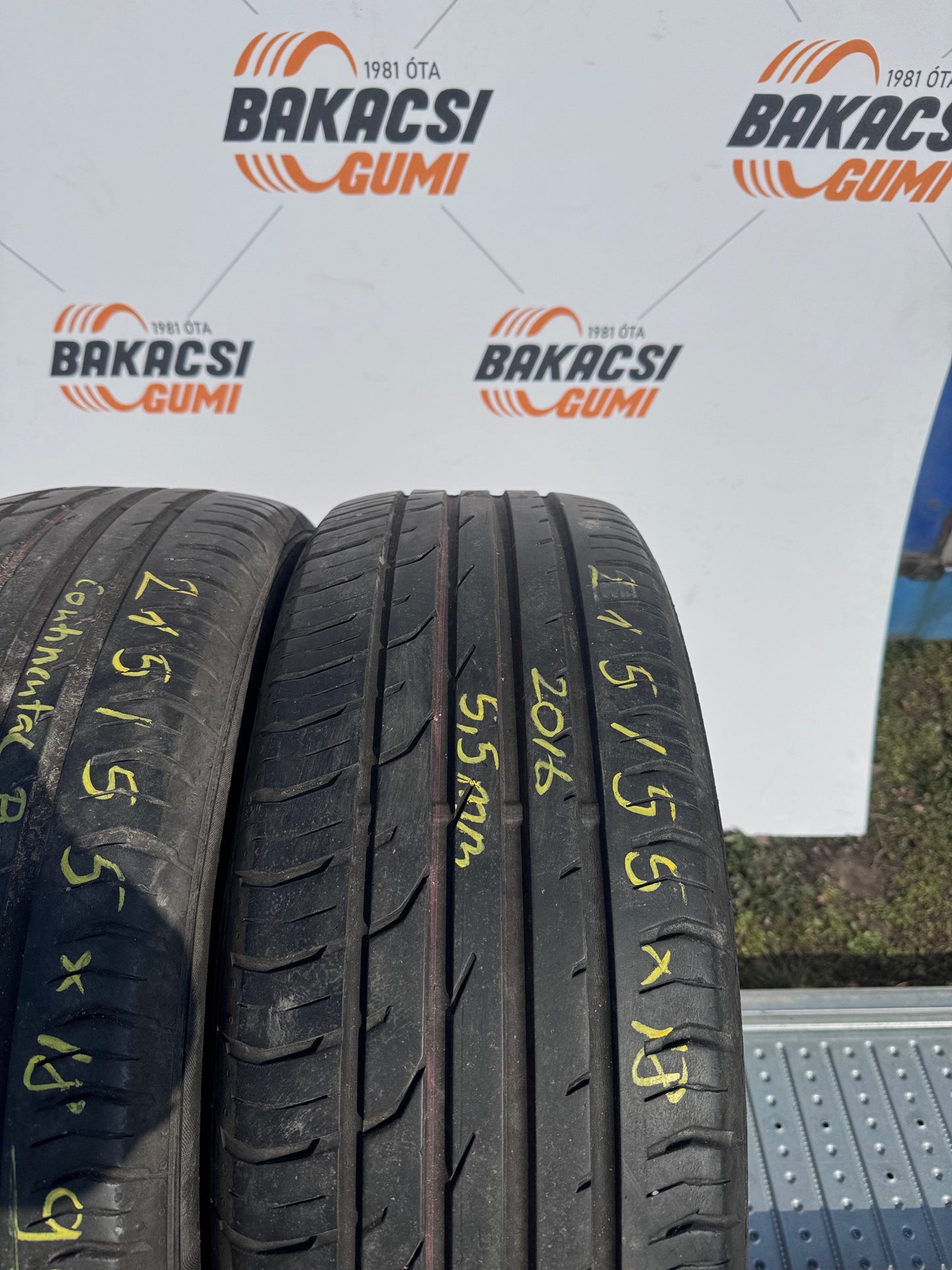 215/55R18 Continental nyári gumi eladó