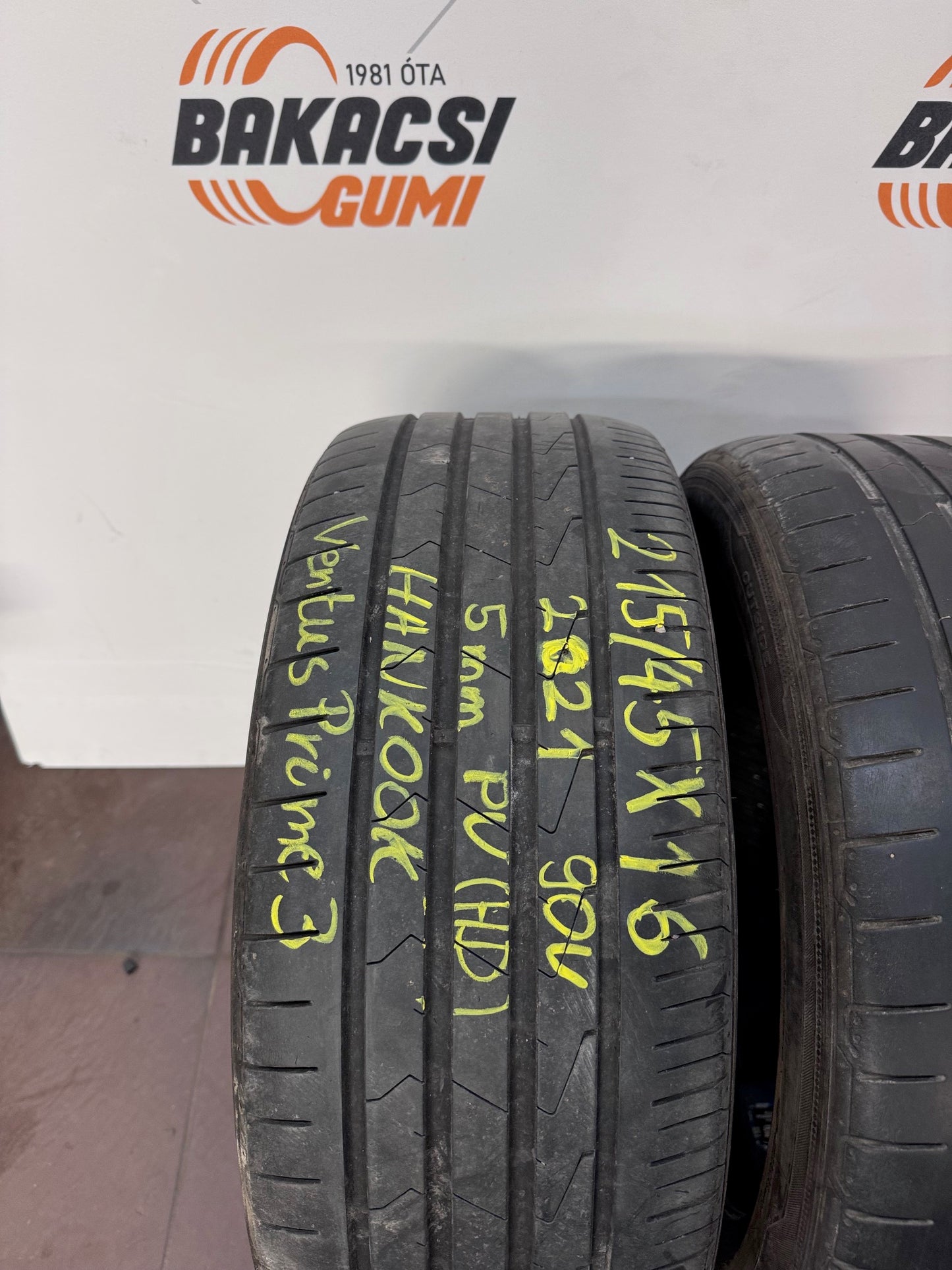 215/45R16 Hankook nyári gumi eladó