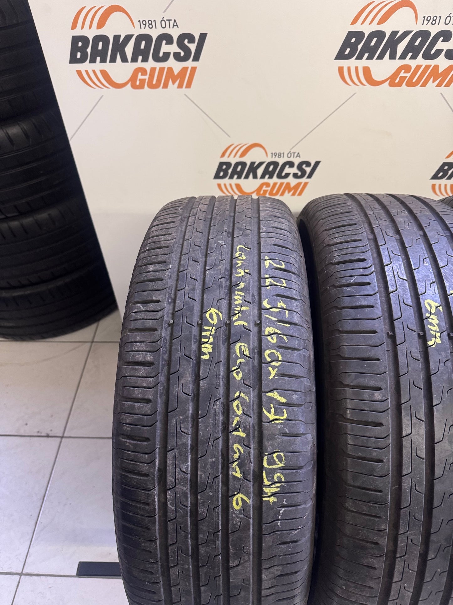 225/60R17 Continental nyári gumi eladó