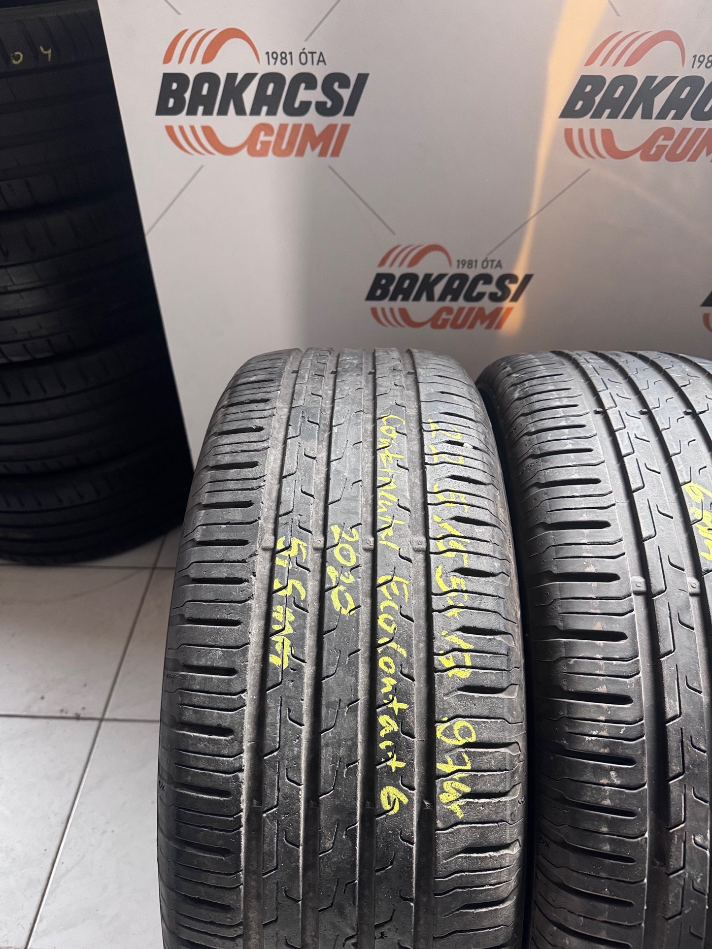 225/55R17 Continental nyári gumi eladó