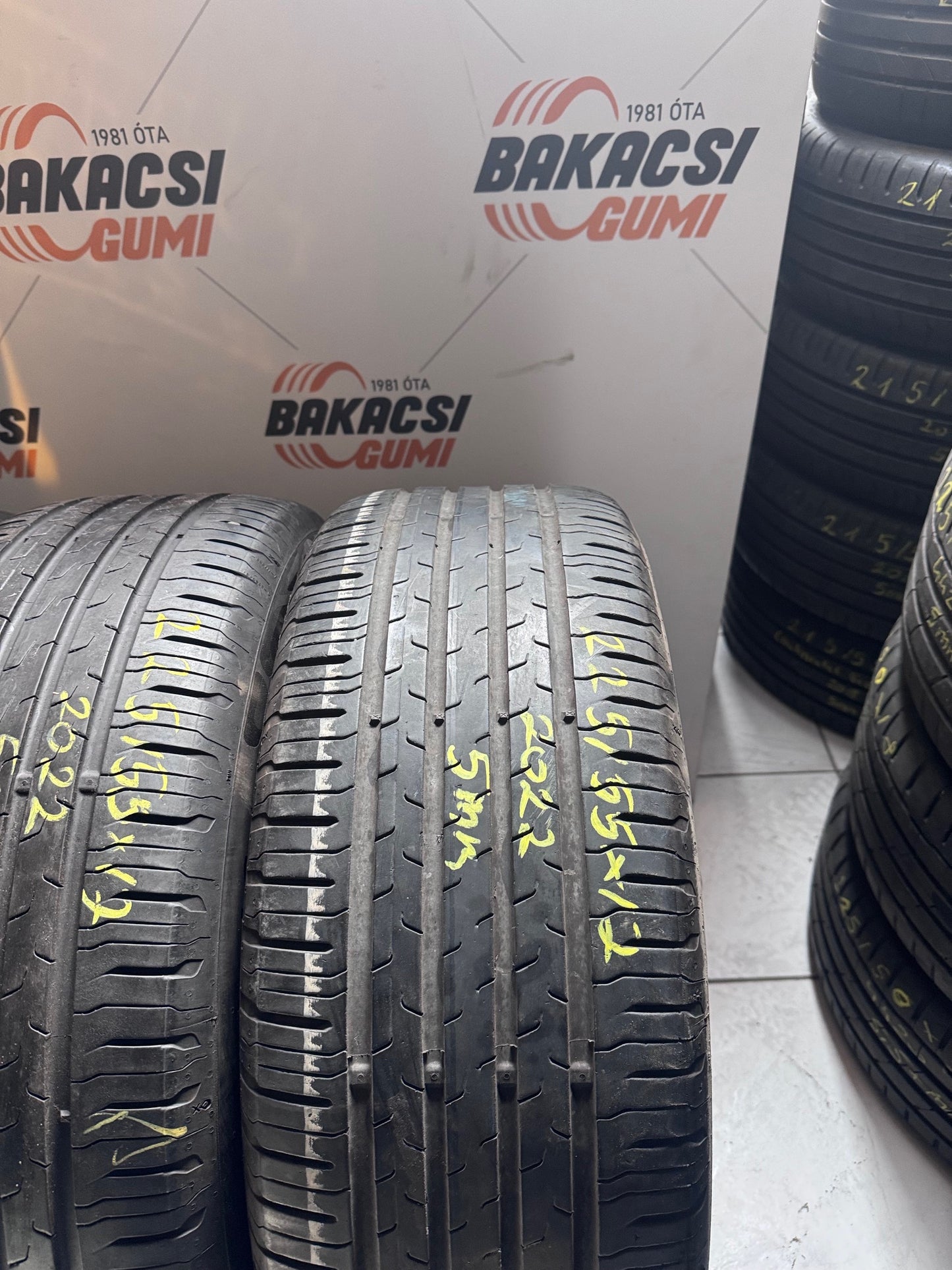 225/55R17 Continental nyári gumi eladó