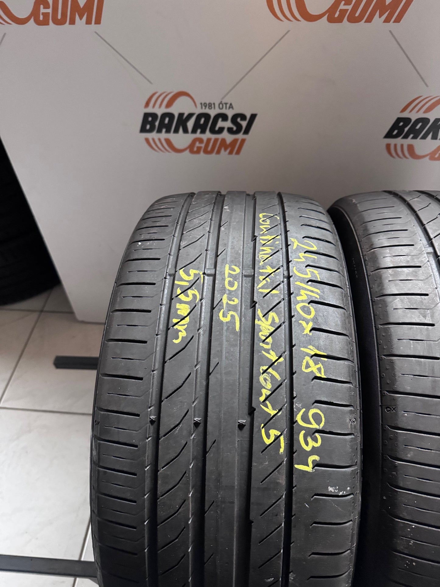 245/40R18 Continental nyári gumi eladó