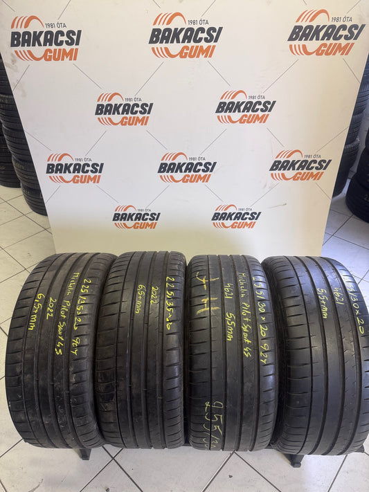 225/35R20 és 255/30R20 Michelin nyári gumi szett