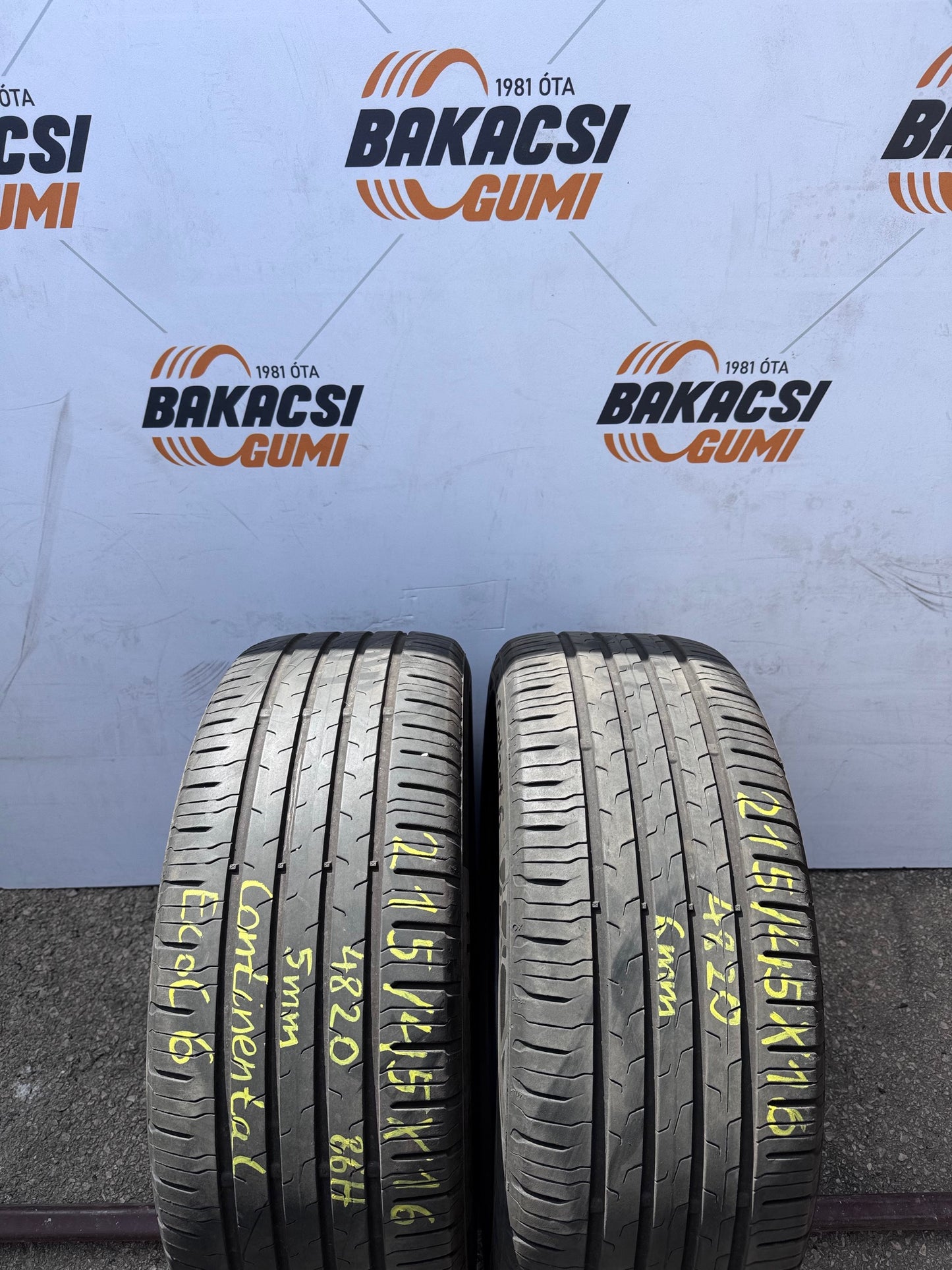 215/45R16 Continental nyári gumi eladó