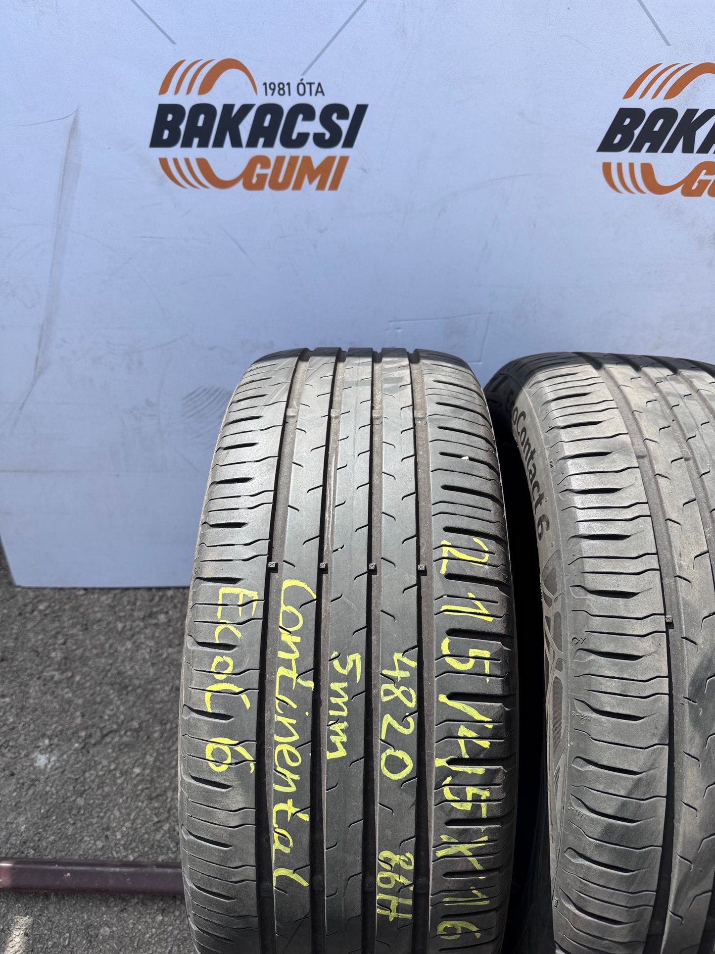215/45R16 Continental nyári gumi eladó