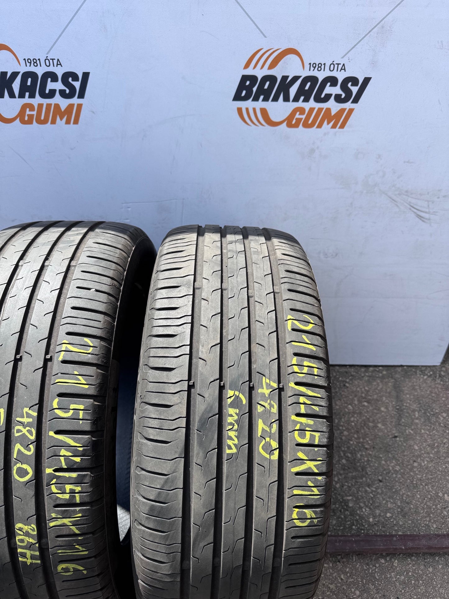 215/45R16 Continental nyári gumi eladó