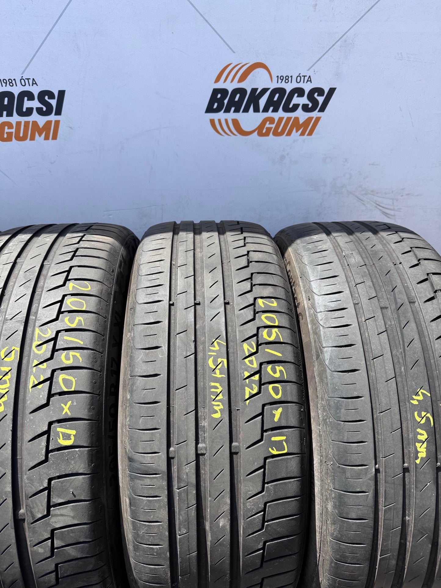 205/50R17 Continental nyári gumi eladó