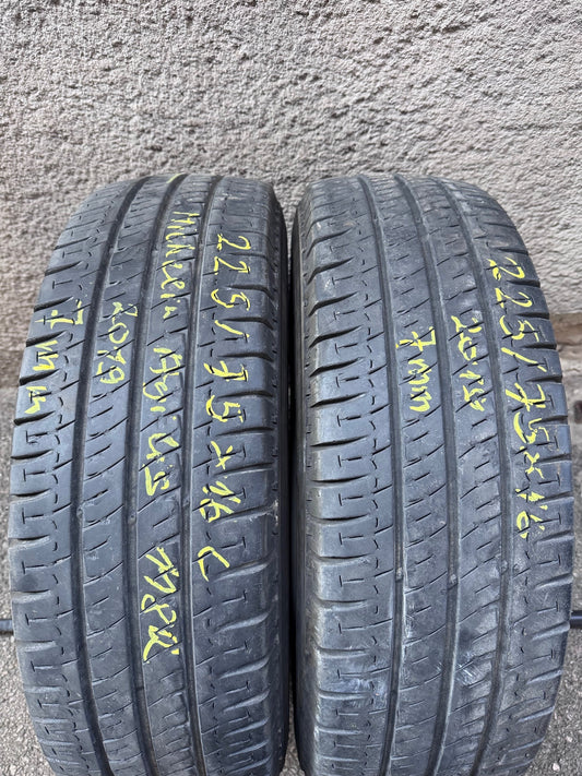 225/75R16C Michelin nyári gumi eladó