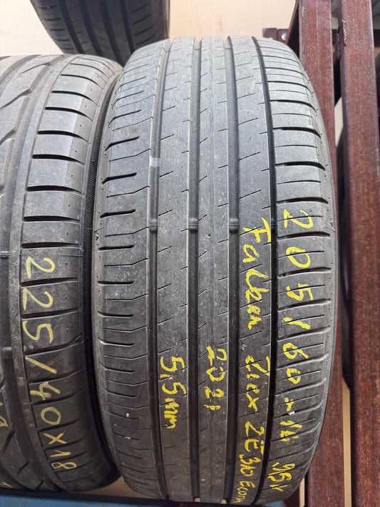 205/60R16 Falken nyári gumi eladó