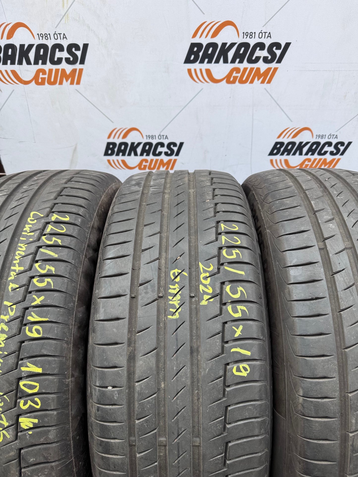 205/55R19 Continental nyári gumi eladó