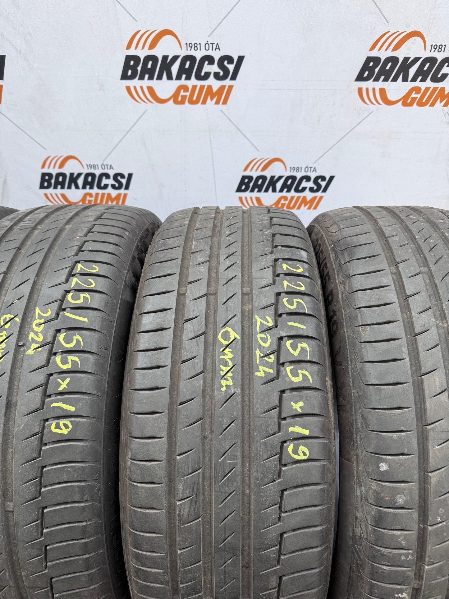 205/55R19 Continental nyári gumi eladó